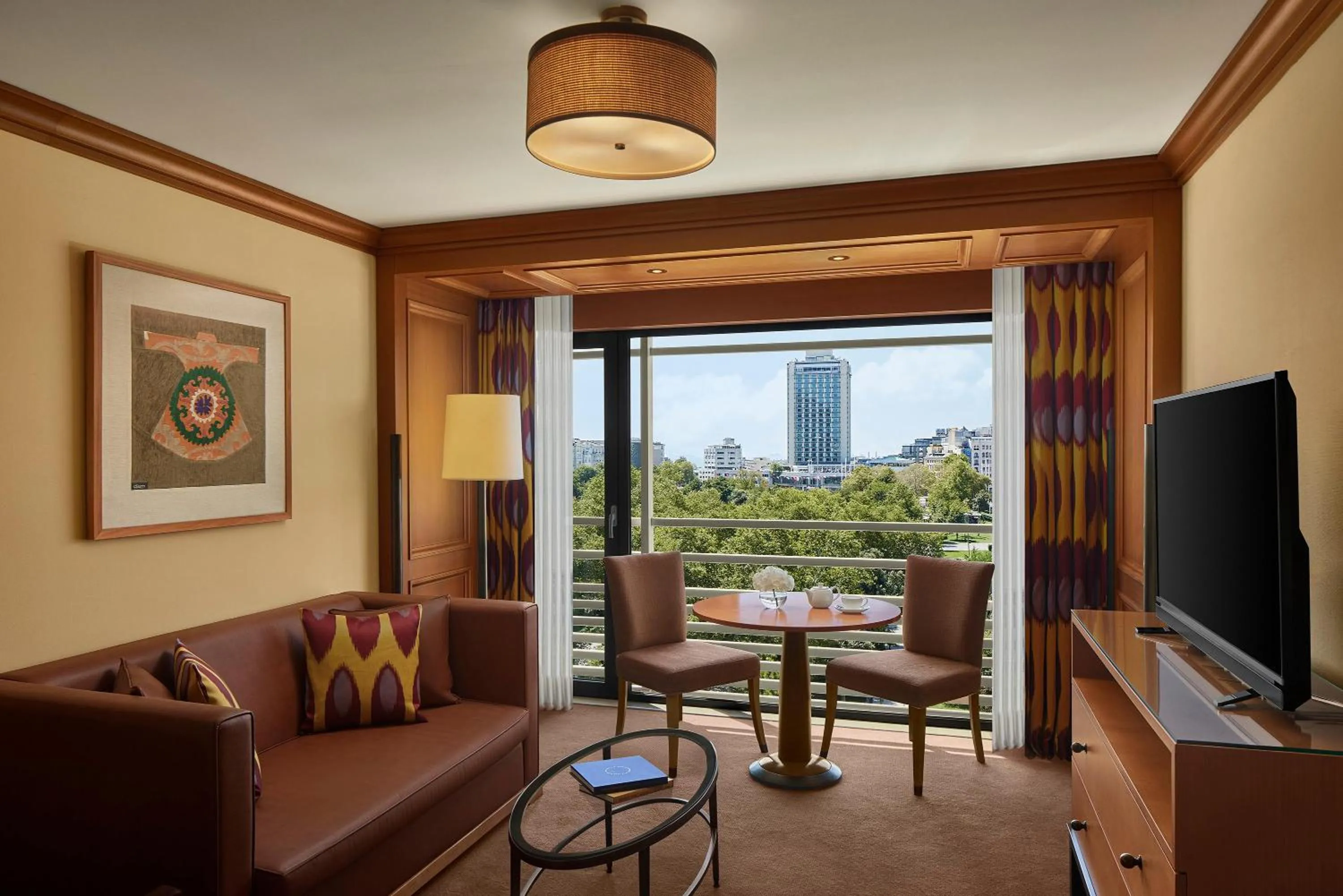 Photo of the whole room in Divan Istanbul