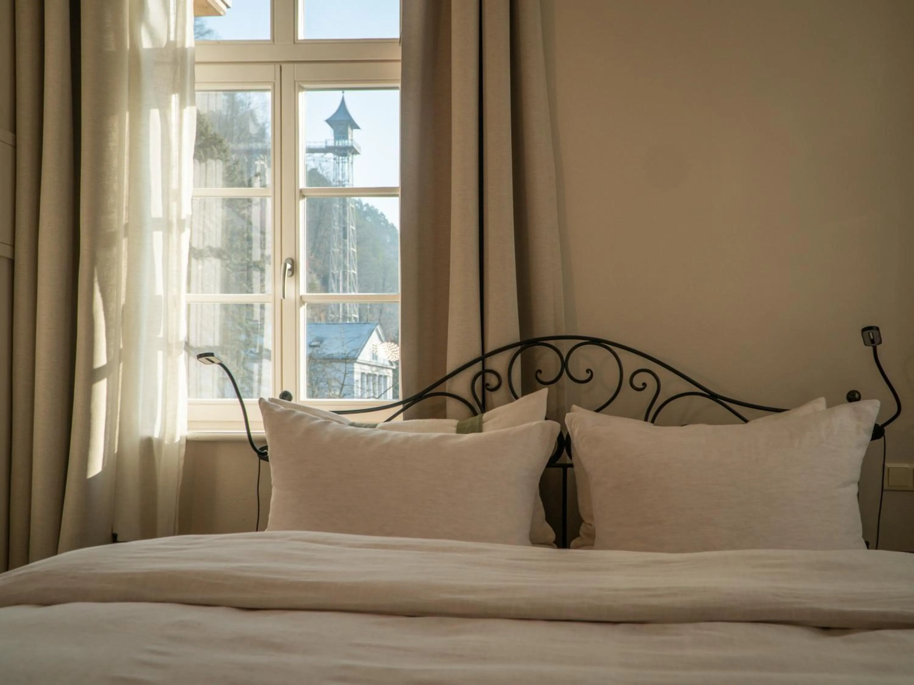 Bed in Albergo-Toscana