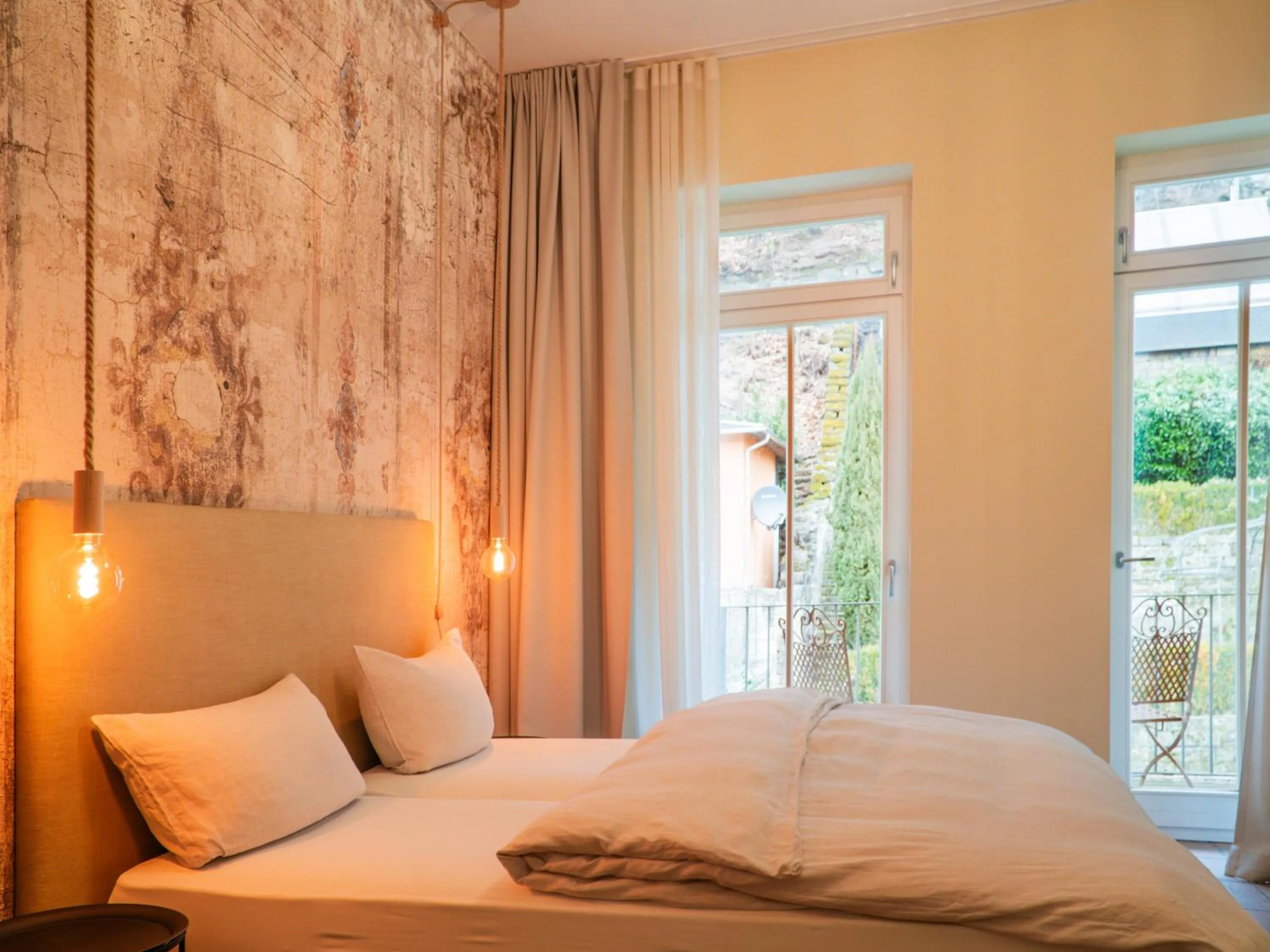 Bed in Albergo-Toscana