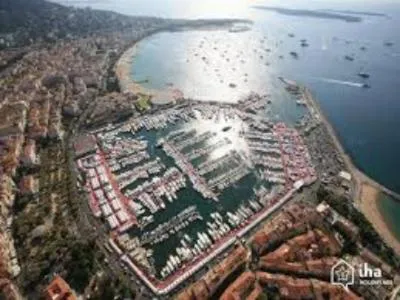 Bird's eye view in Bed & Breakfast Chambres d'hôtes COTTAGE BELLEVUE