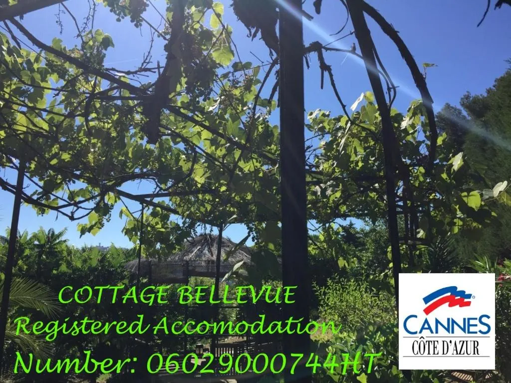 Logo/Certificate/Sign in Bed & Breakfast Chambres d'hôtes COTTAGE BELLEVUE