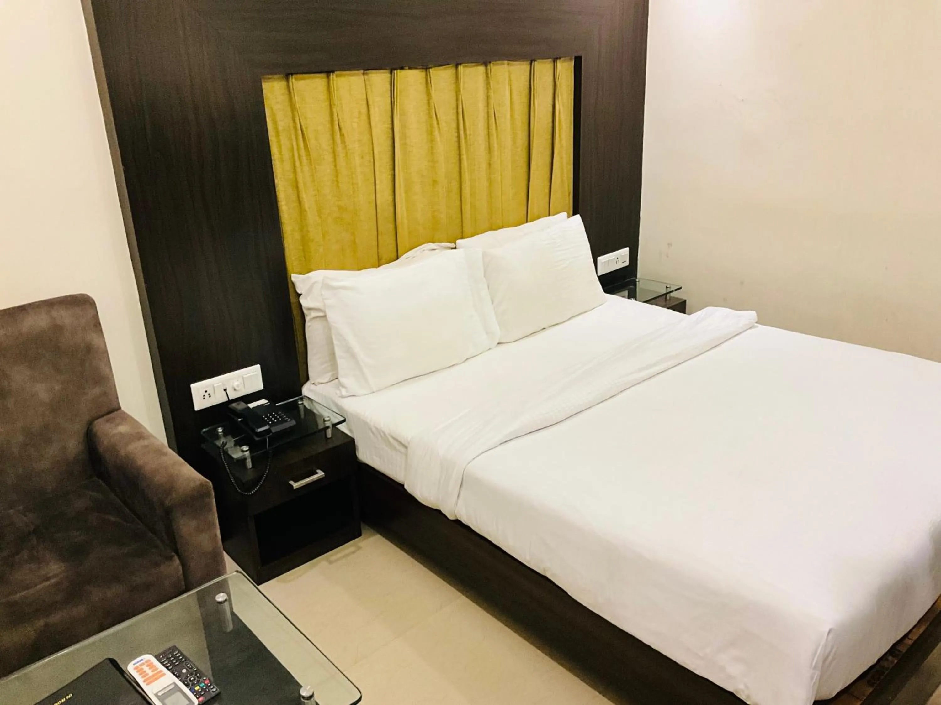 Bedroom, Bed in Hotel Galaxy