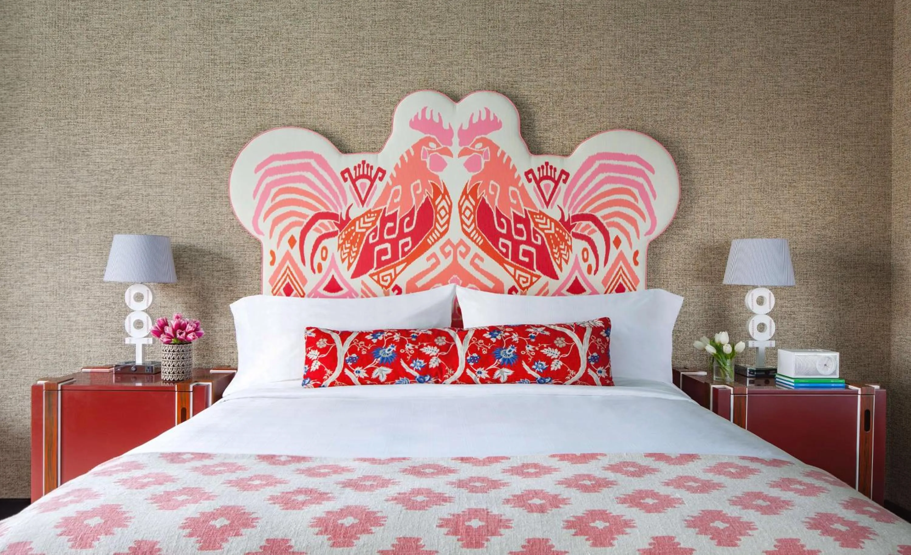 Bed in Graduate by Hilton Columbia SC