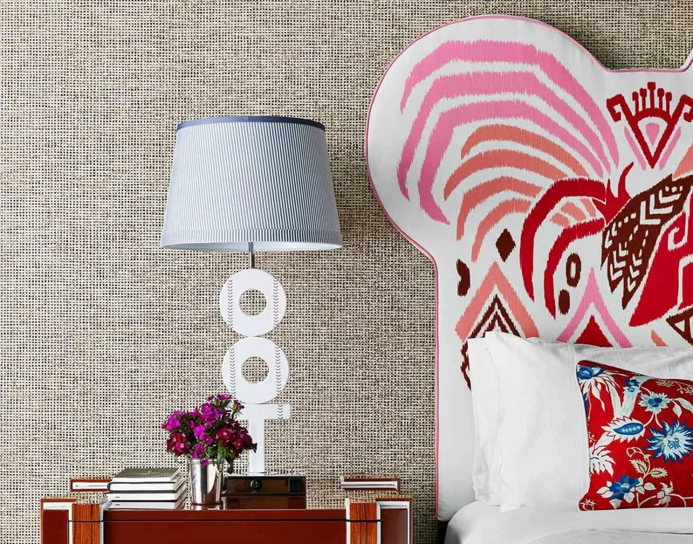 Bed in Graduate by Hilton Columbia SC