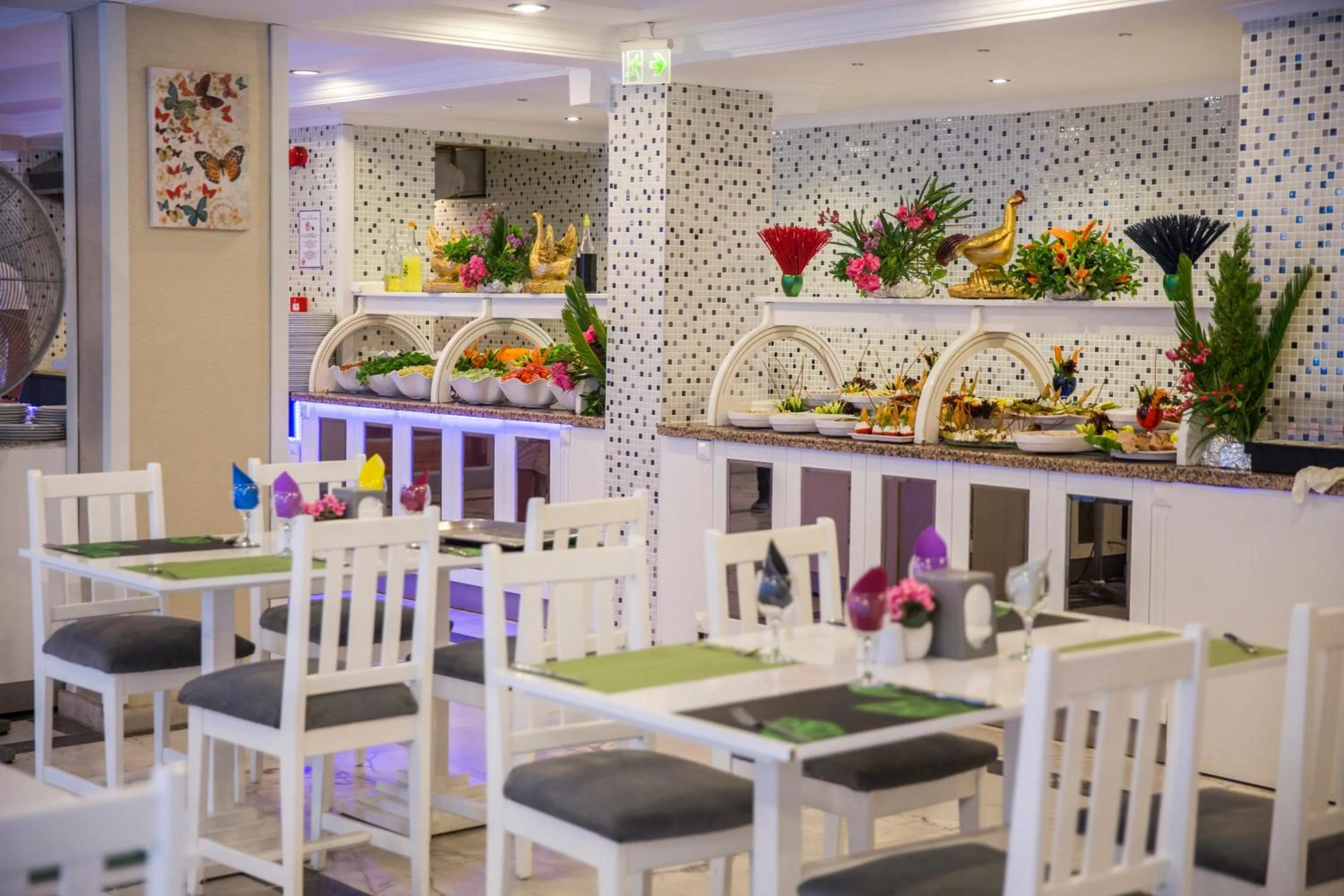 Restaurant/places to eat in Halıcı Hotel Marmaris