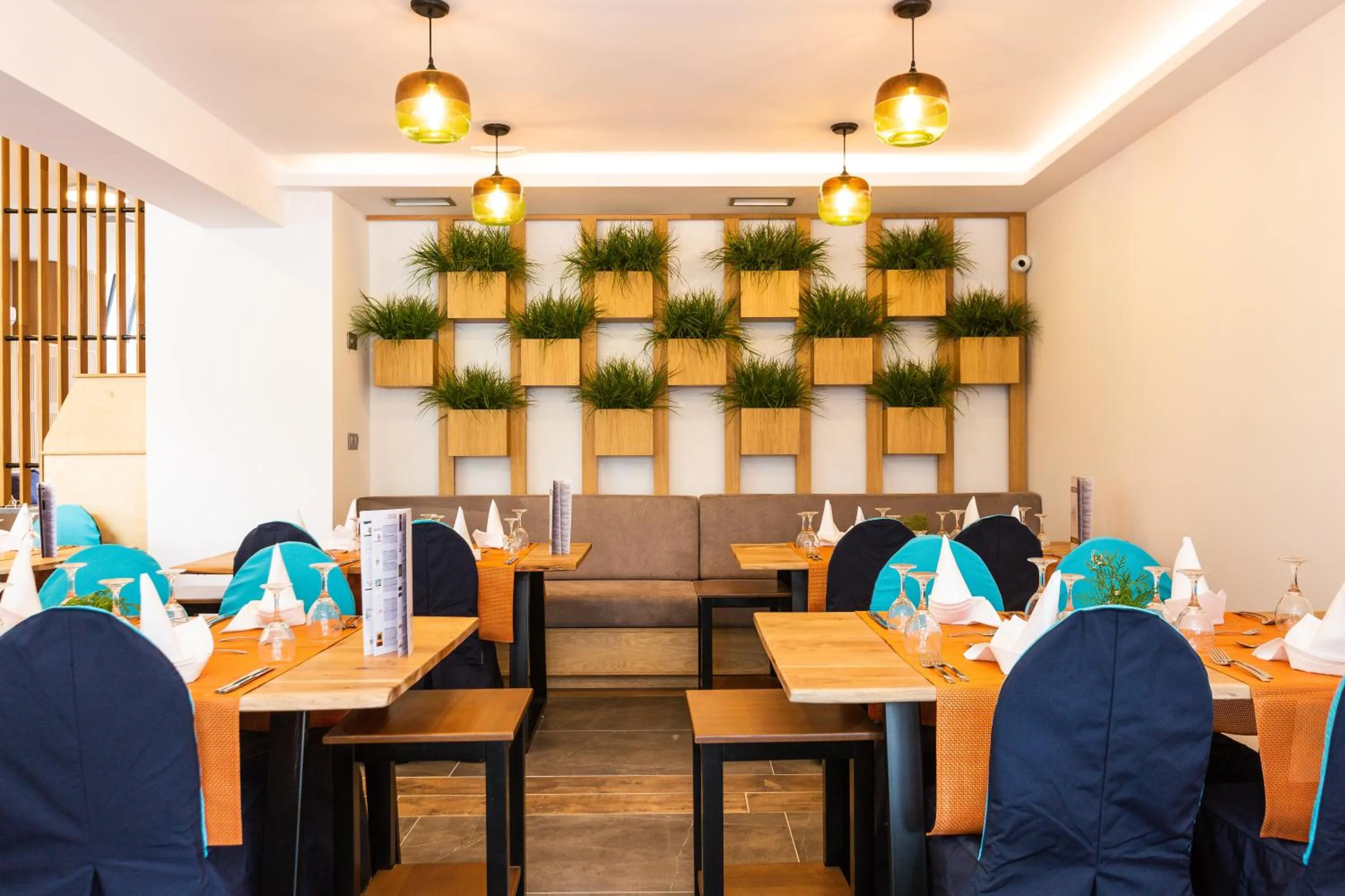 Restaurant/places to eat in T Hotel Premium Suites