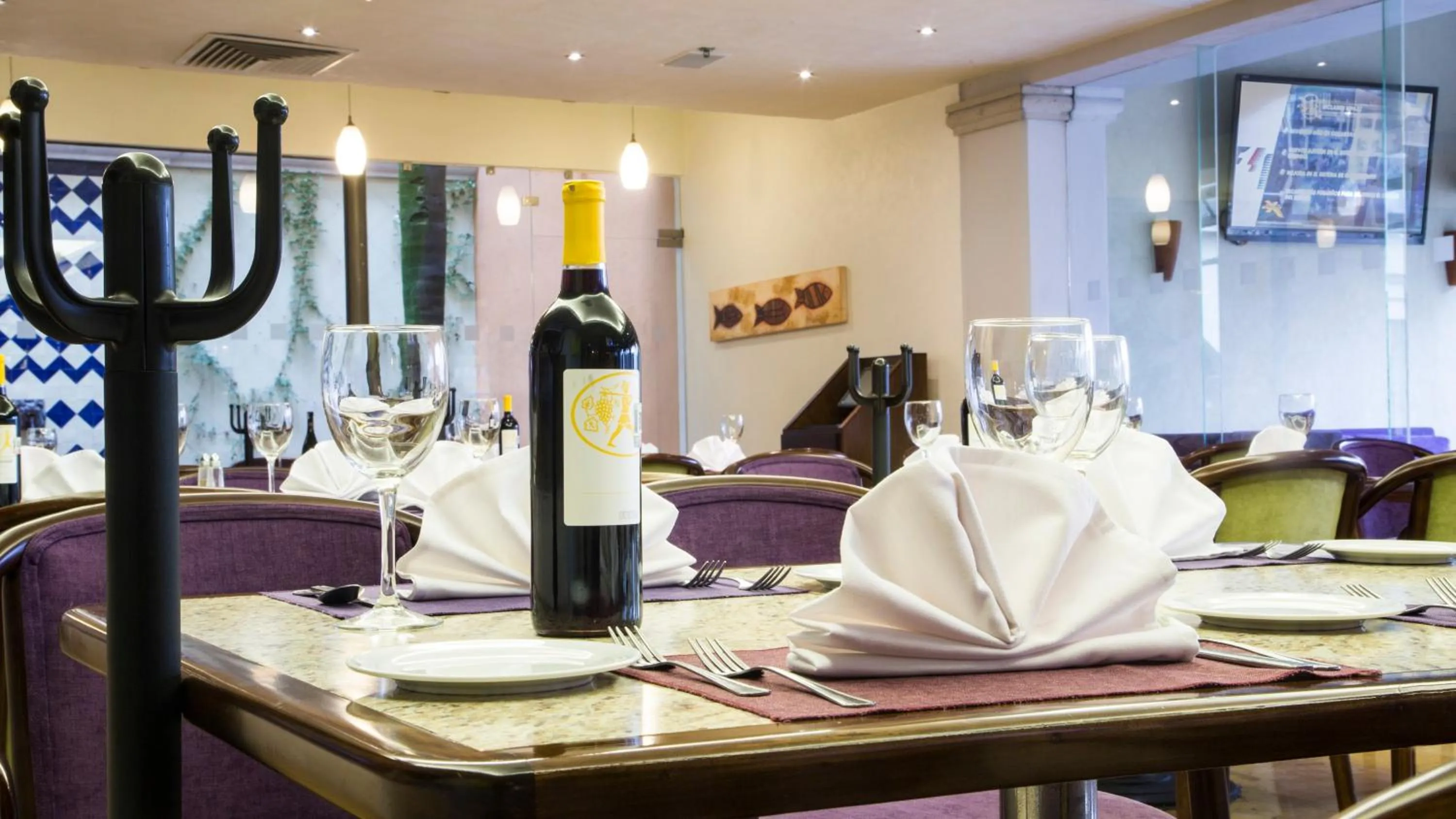 Restaurant/places to eat in Holiday Inn Orizaba by IHG