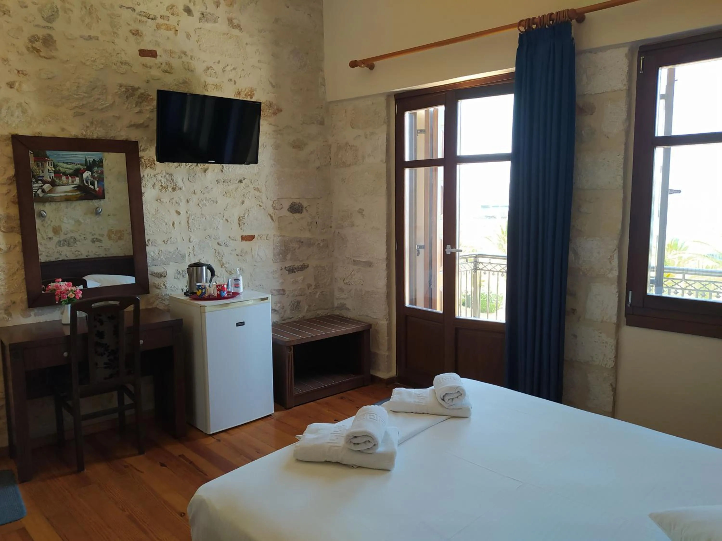 TV and multimedia, Bed in Sea Front Old Town