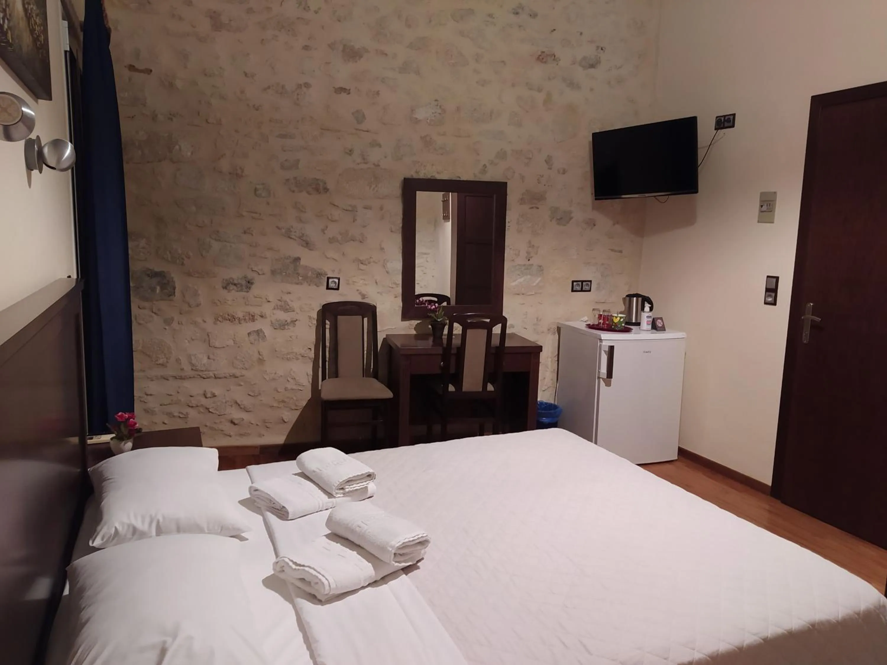 Bed in Sea Front Old Town