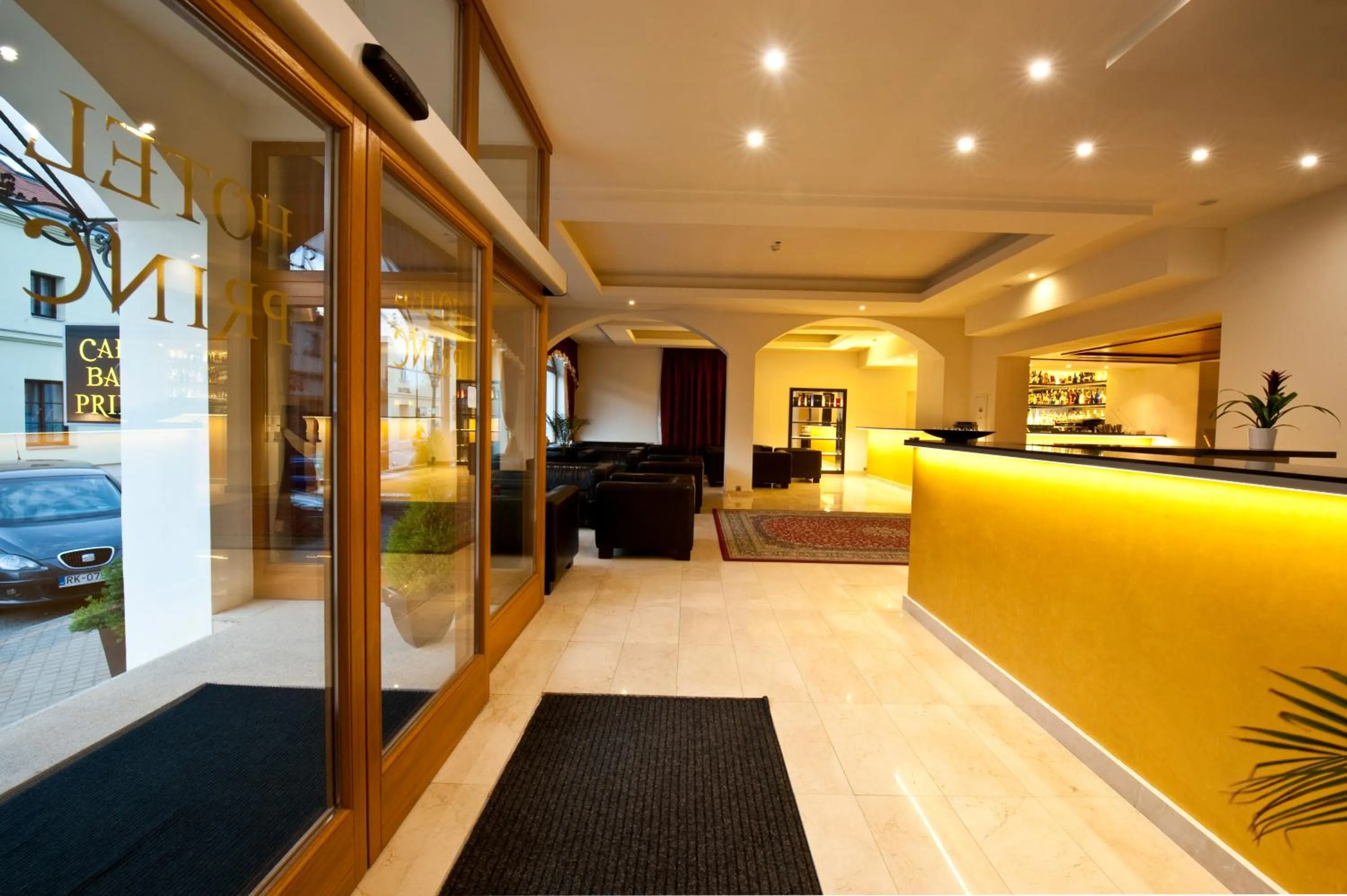 Facade/entrance in Hotel Princess