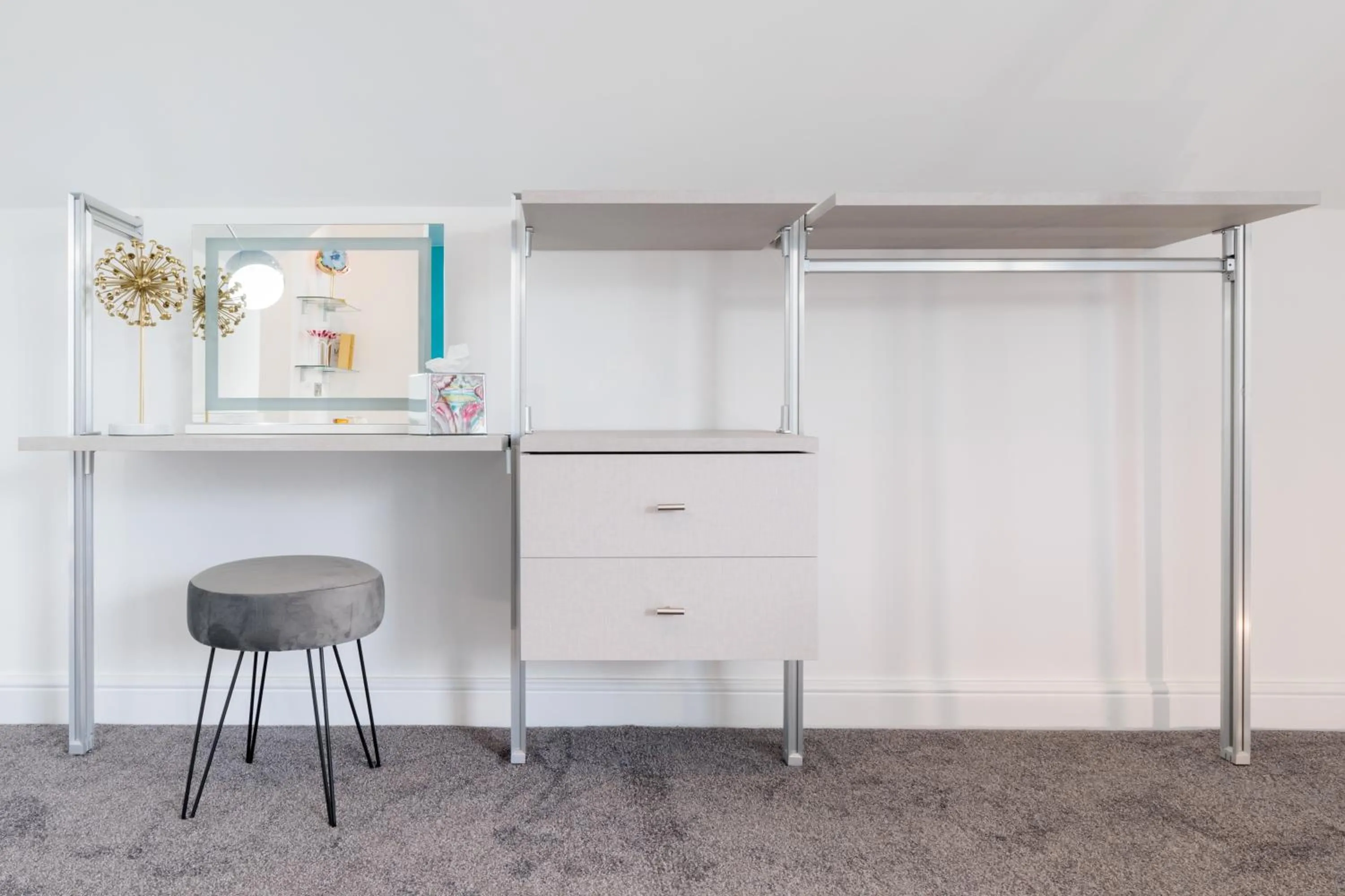 wardrobe in Park Manor Hotel