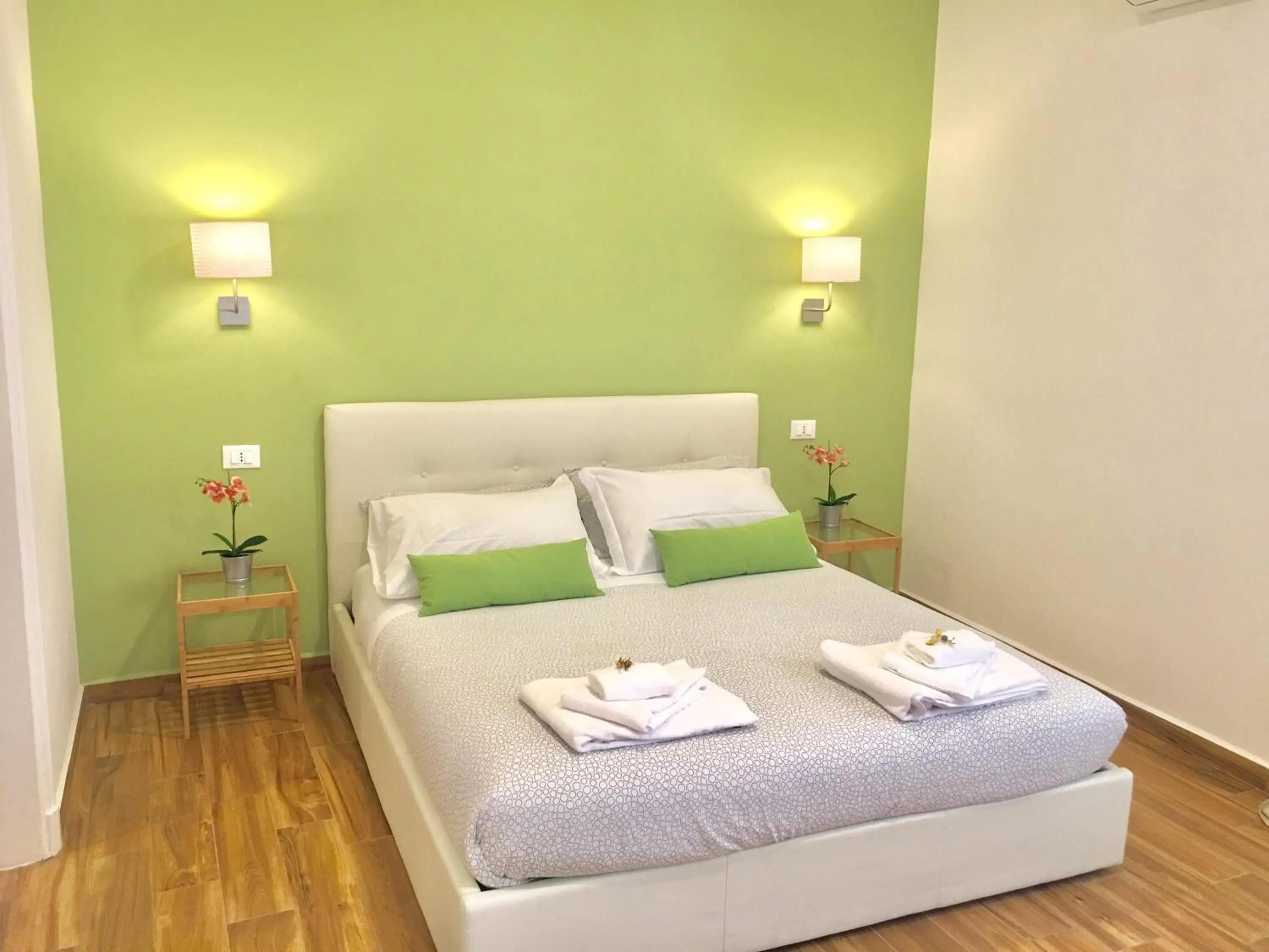 Bedroom, Bed in Cavallotti 21