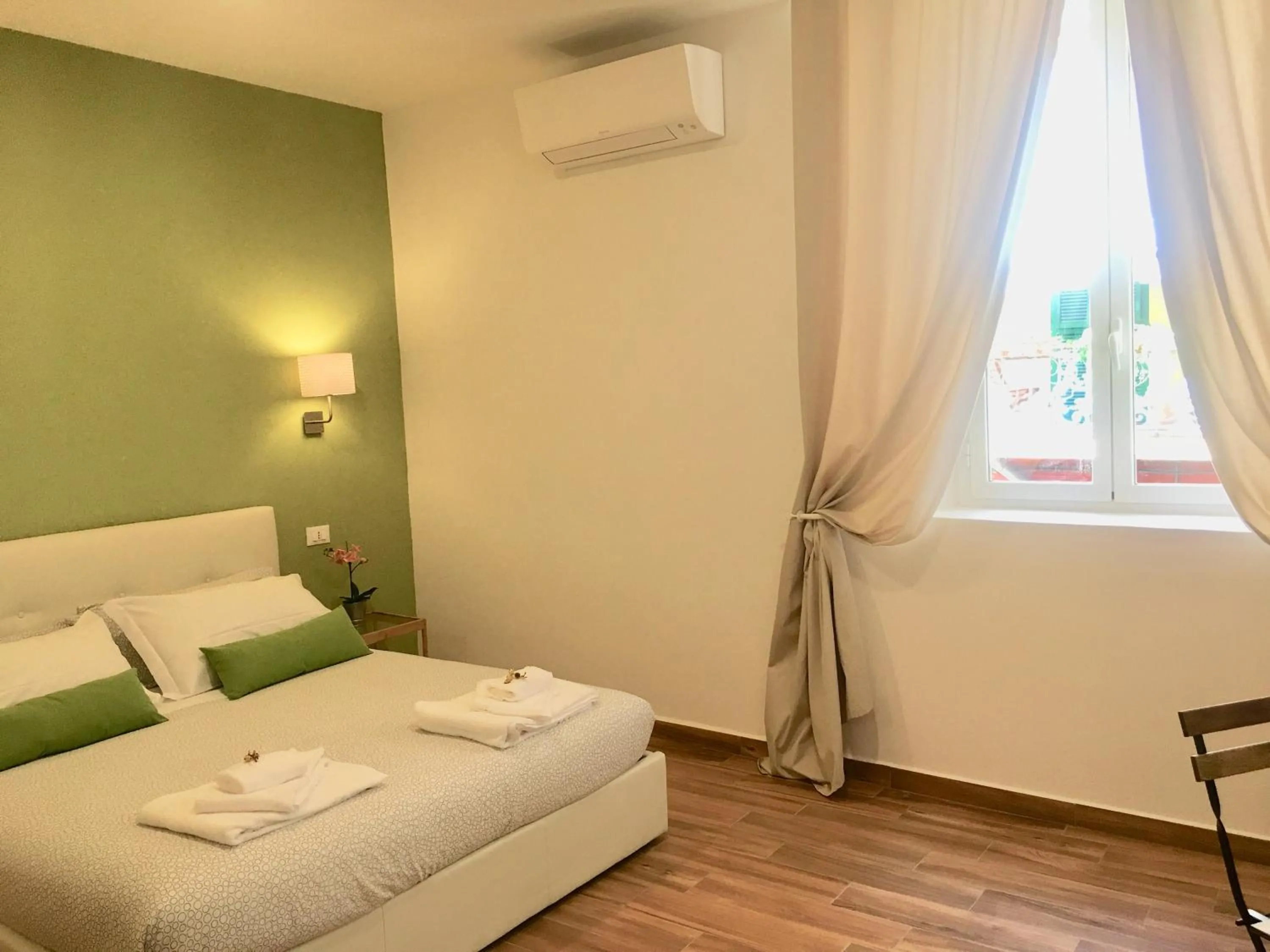 Photo of the whole room, Bed in Cavallotti 21