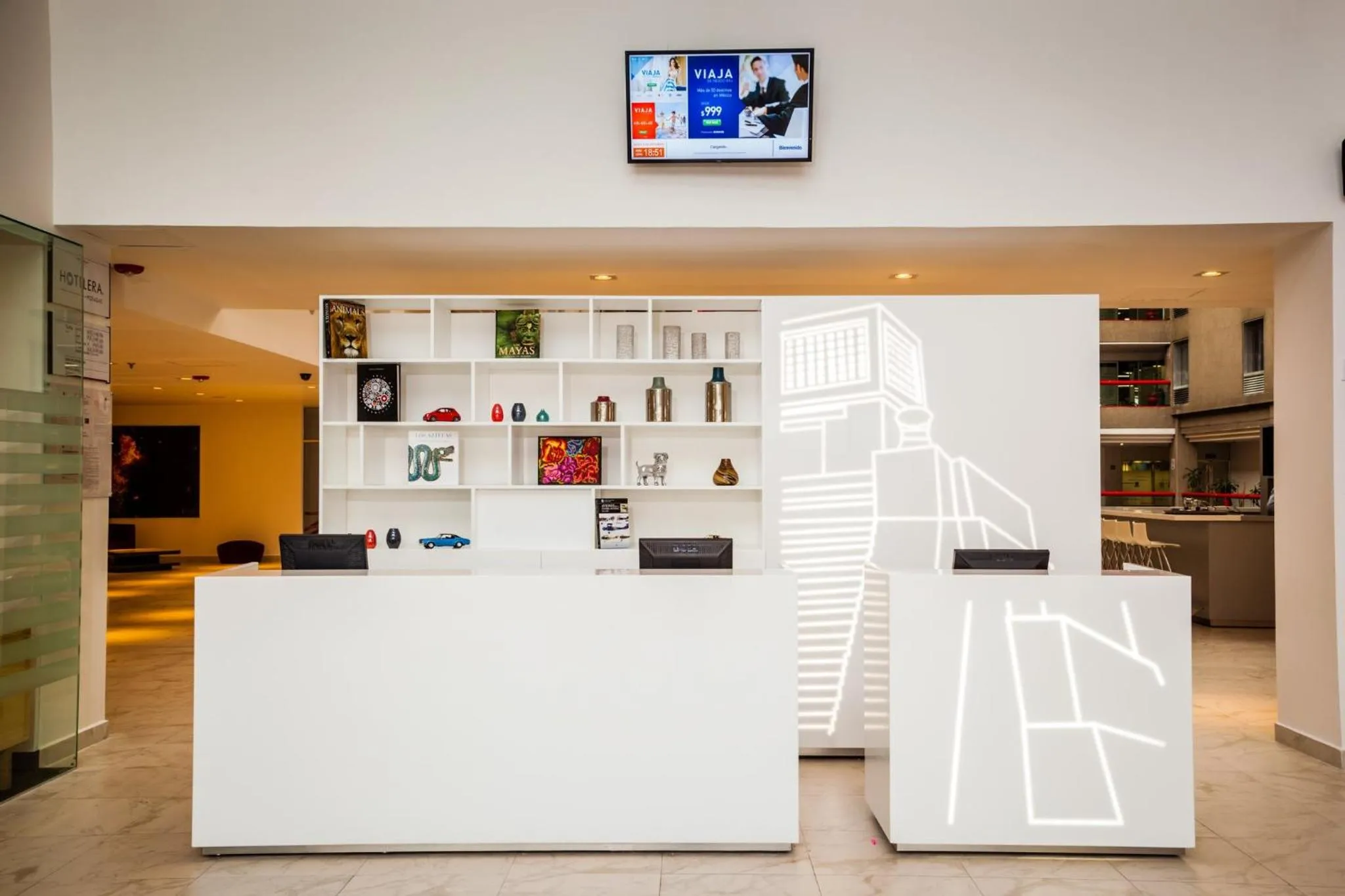 Lobby or reception in Fiesta Inn Tlalnepantla