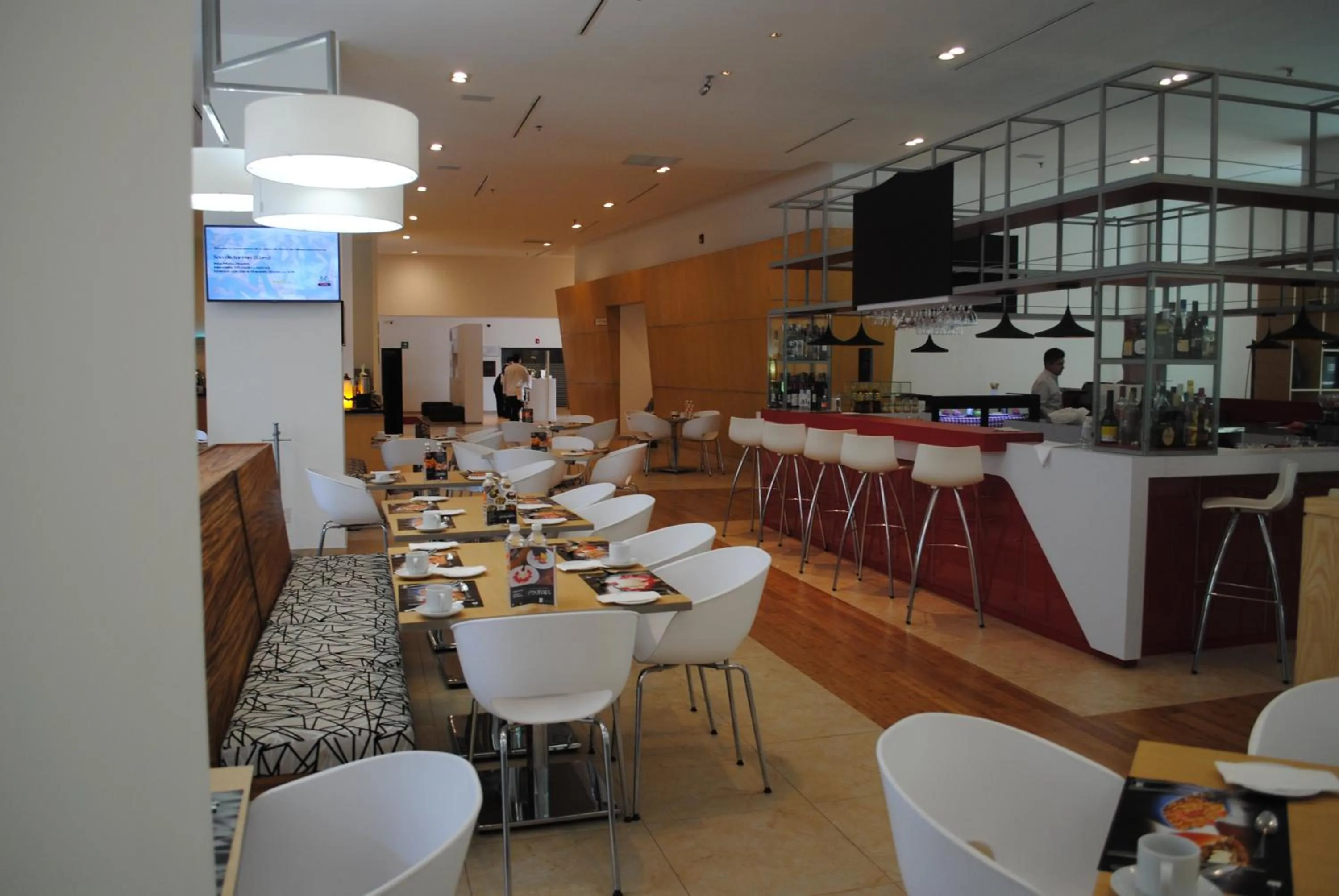 Restaurant/places to eat in Fiesta Inn Cuautitlan