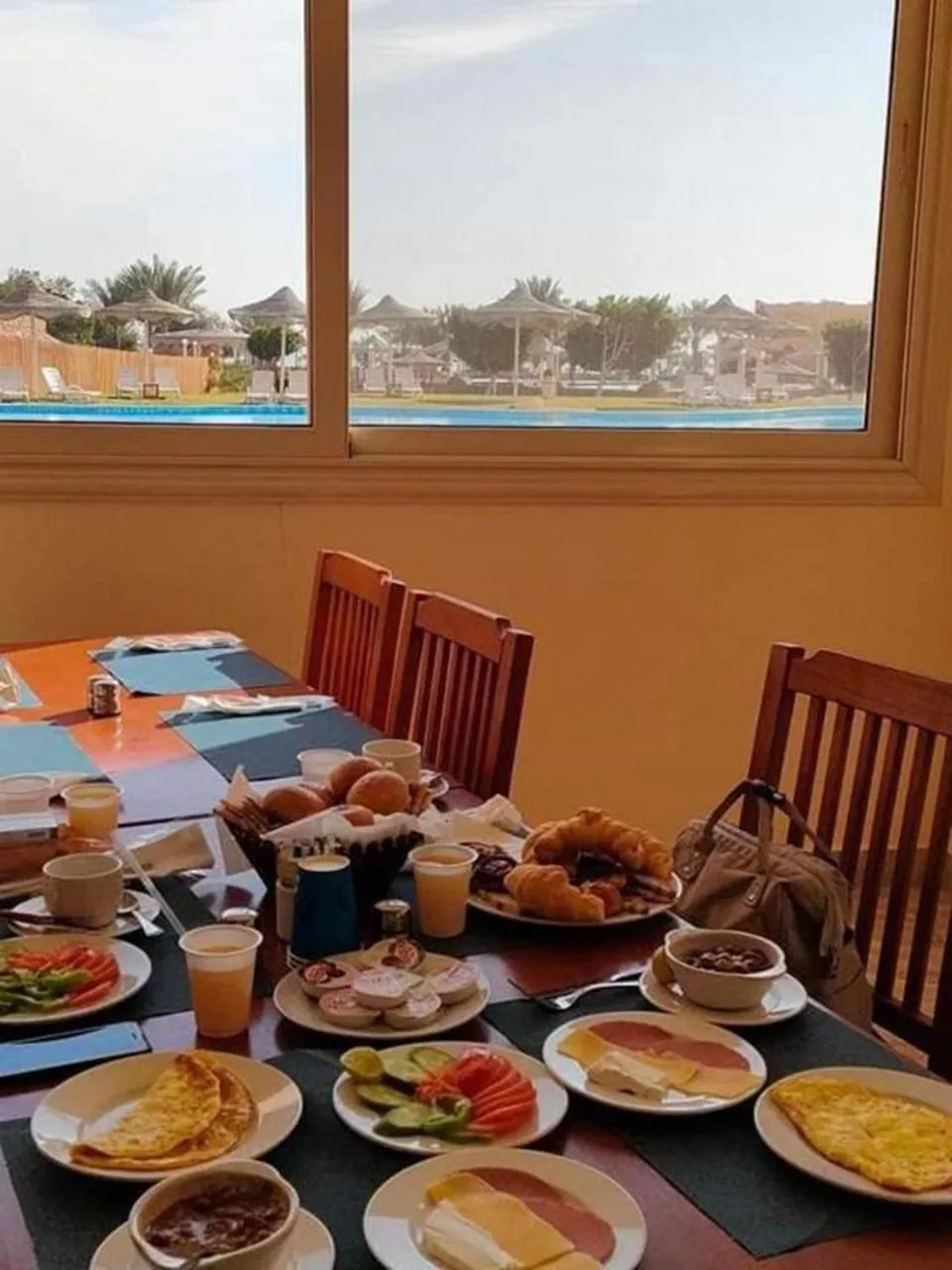 Food and drinks in Fanar Hotel