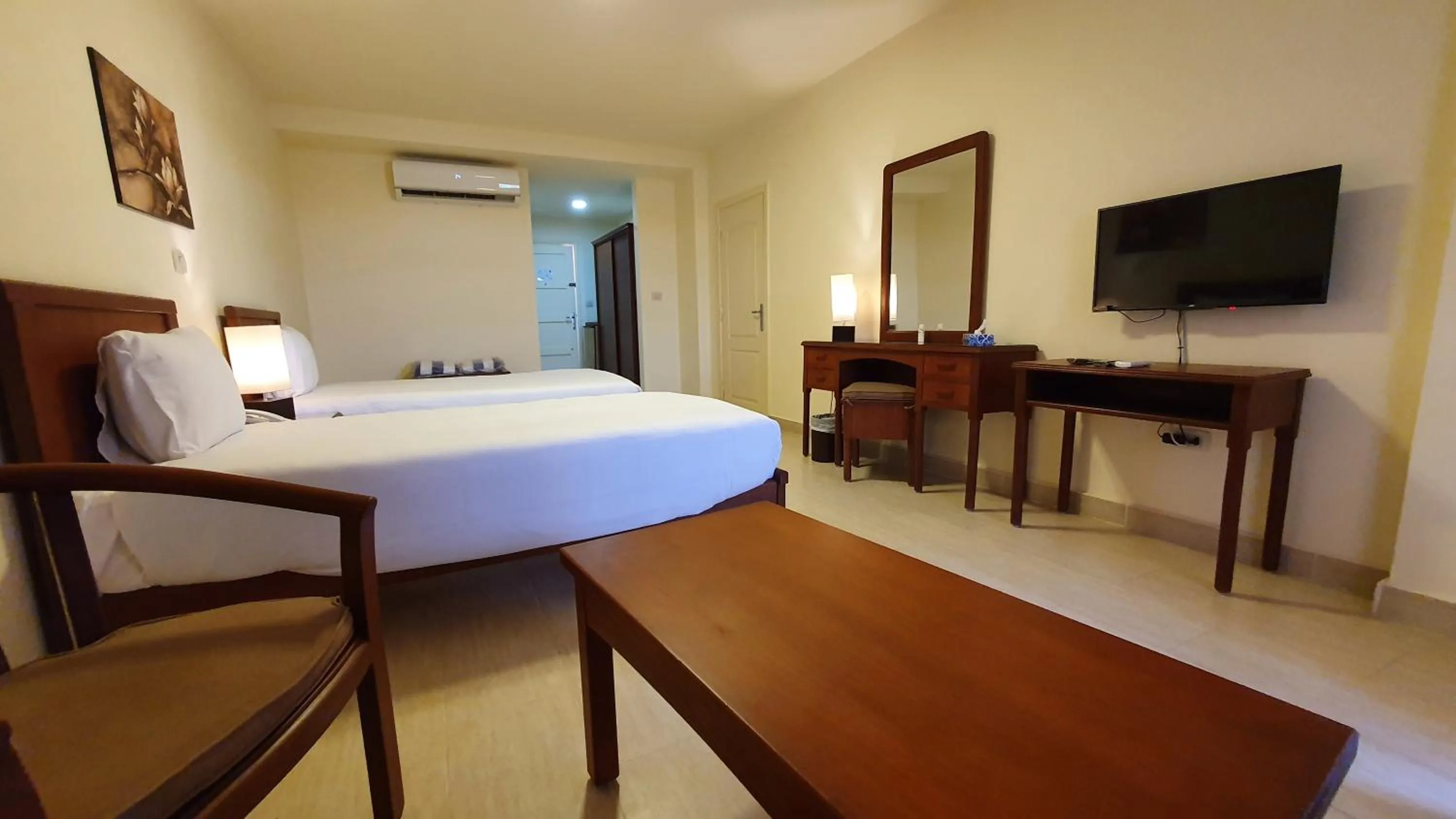 Bedroom, Bed in Fanar Hotel