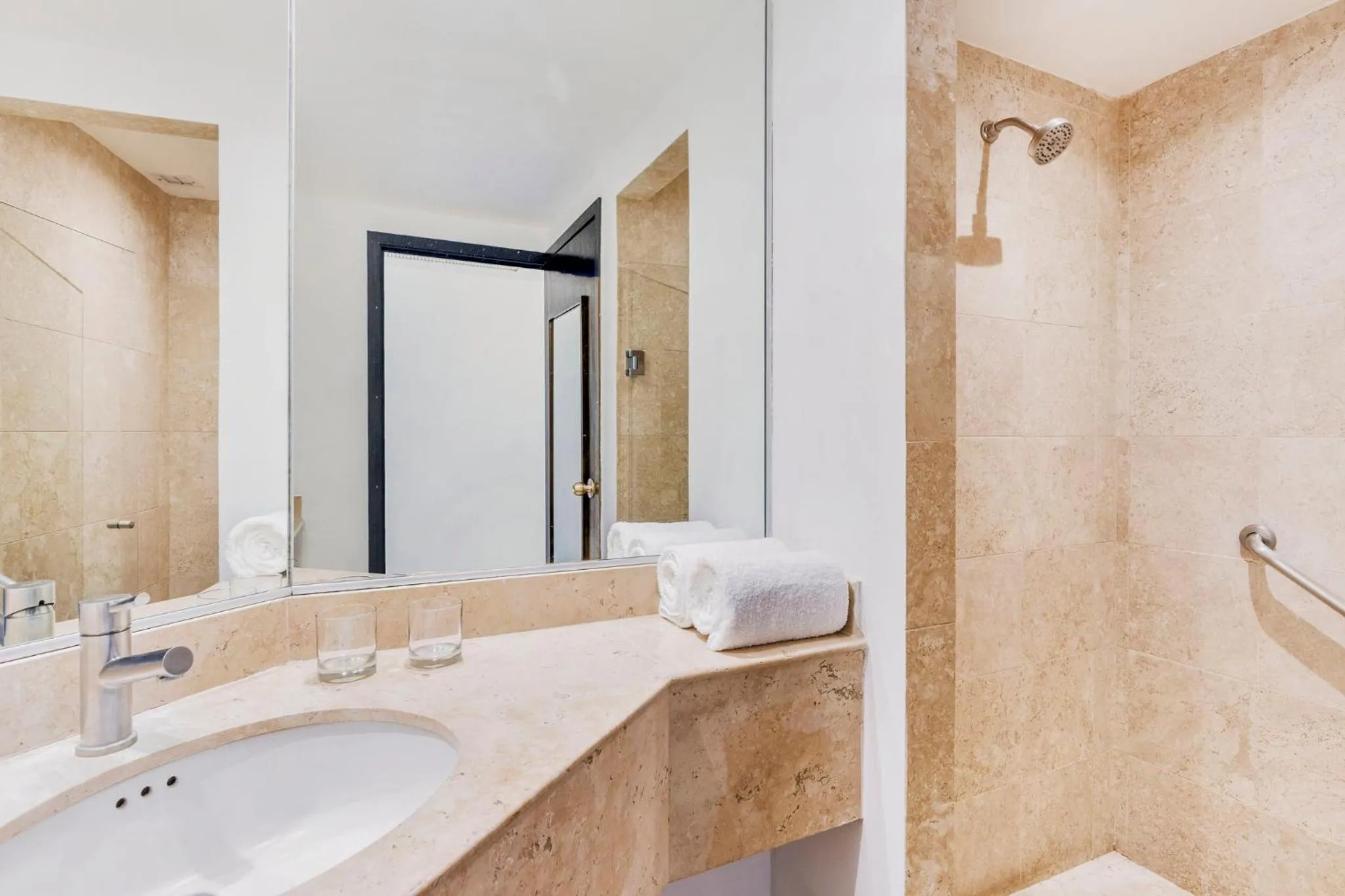 Bathroom in Fiesta Inn Express Durango