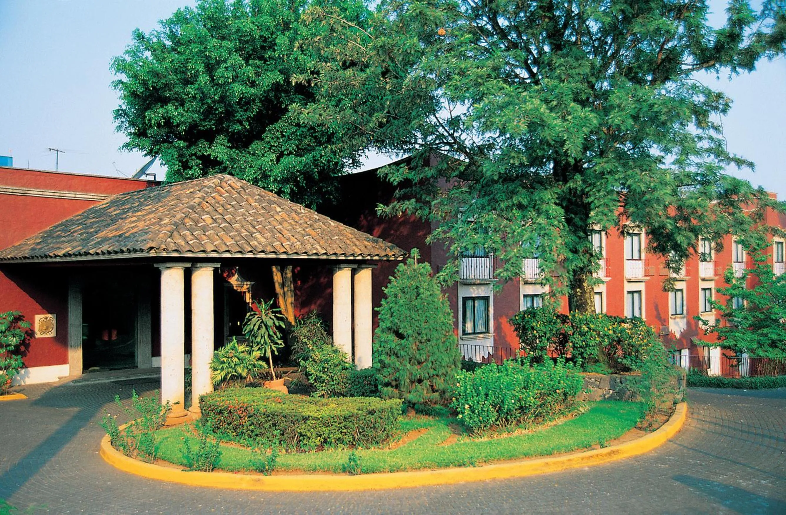 Property building in Fiesta Inn Xalapa