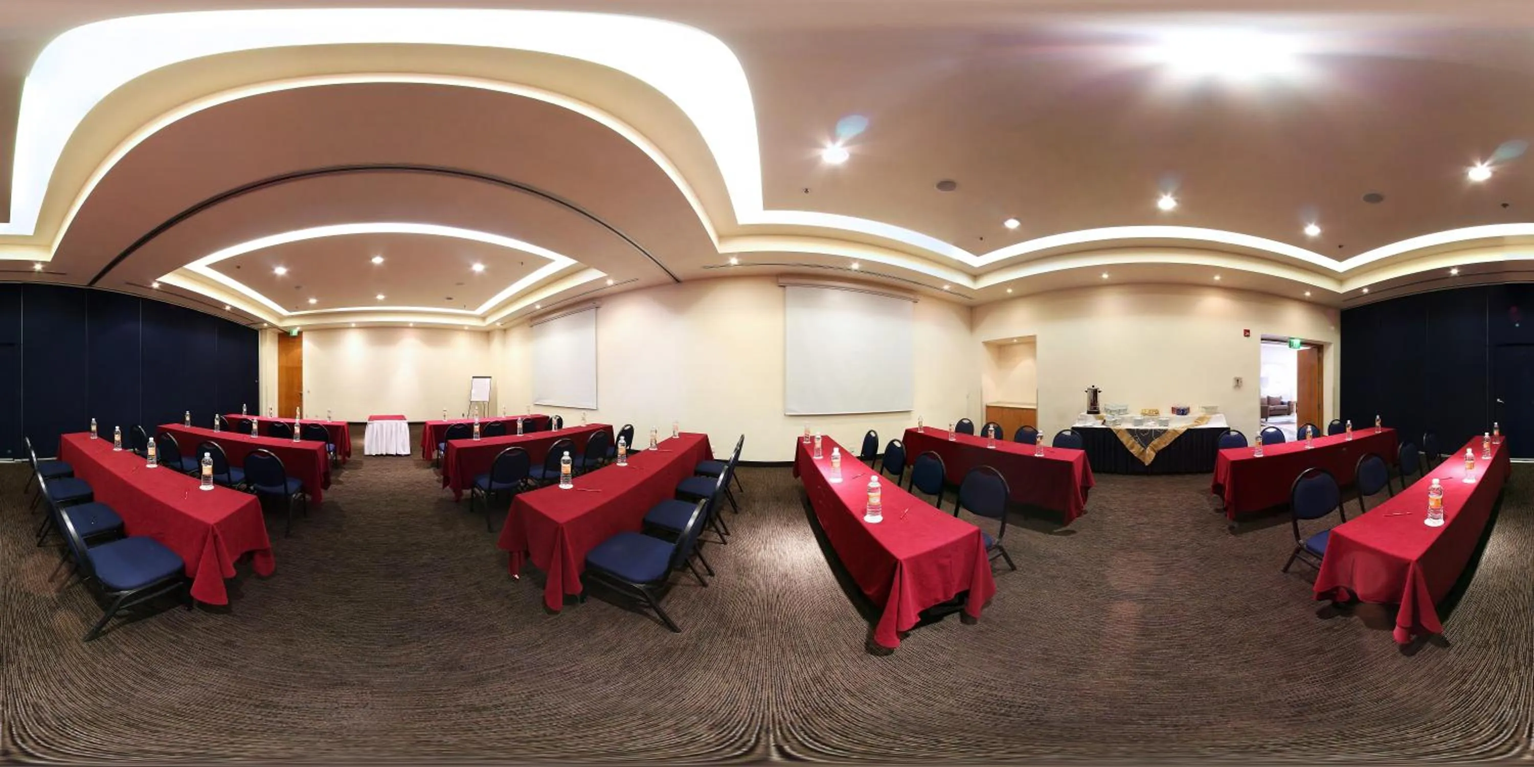 Meeting/conference room in Fiesta Inn Cuernavaca