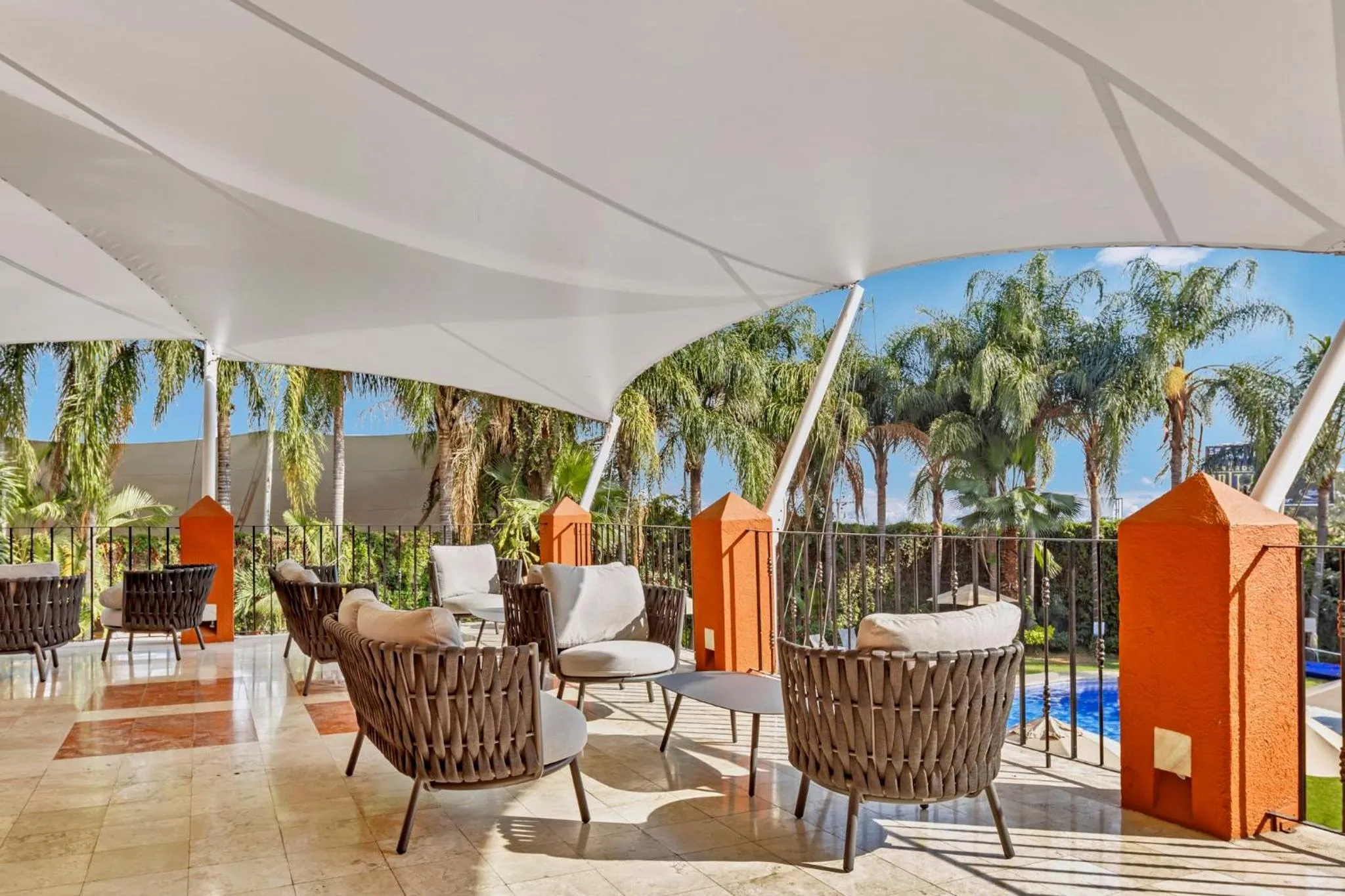 Restaurant/places to eat in Fiesta Inn Cuernavaca