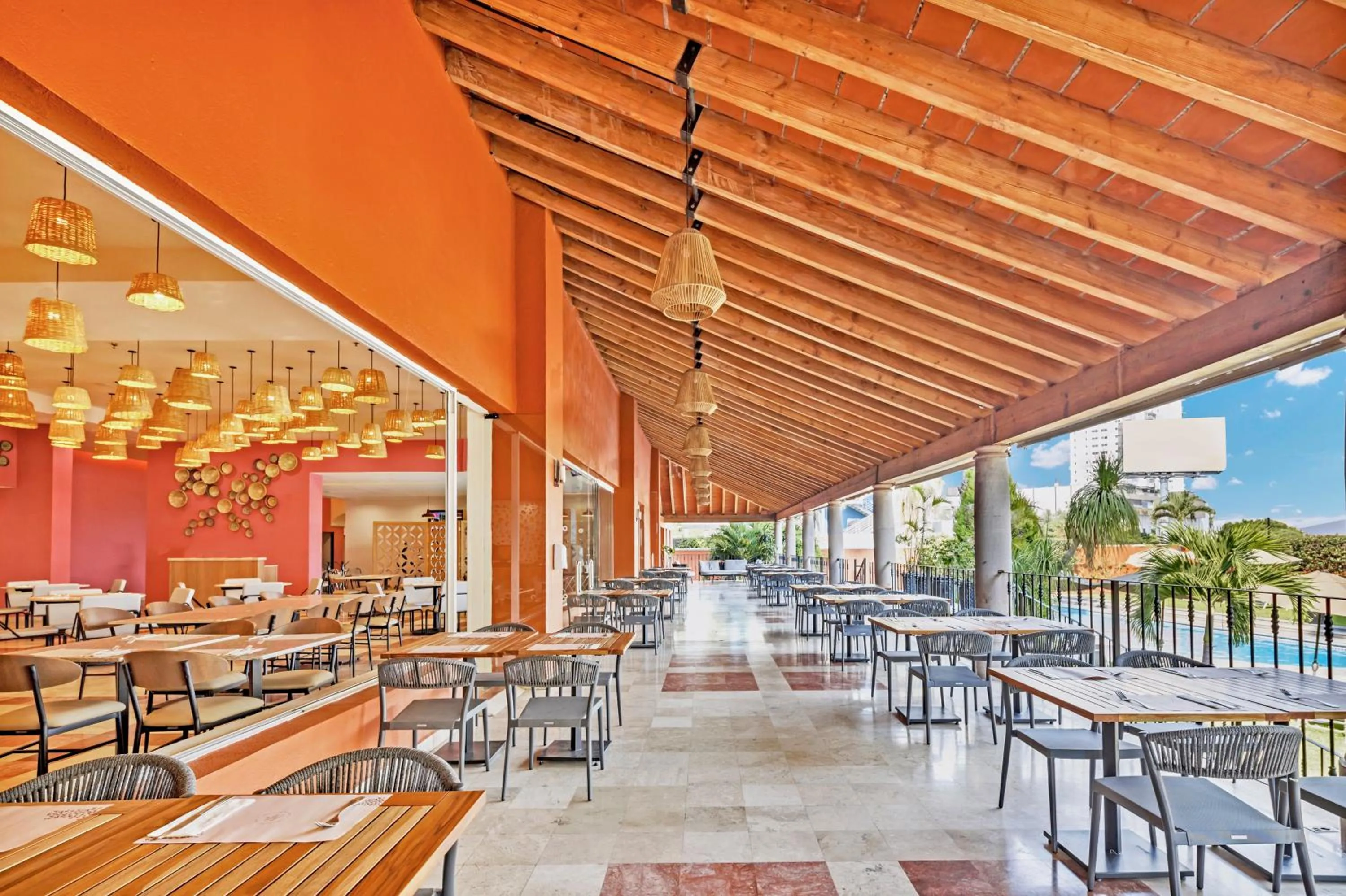 Restaurant/places to eat in Fiesta Inn Cuernavaca