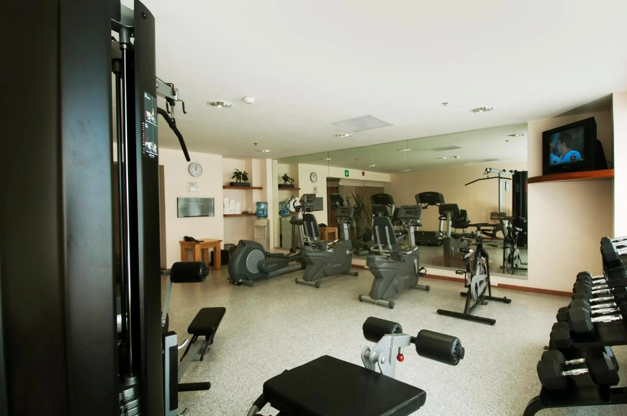 Fitness centre/facilities in Fiesta Inn Cuernavaca