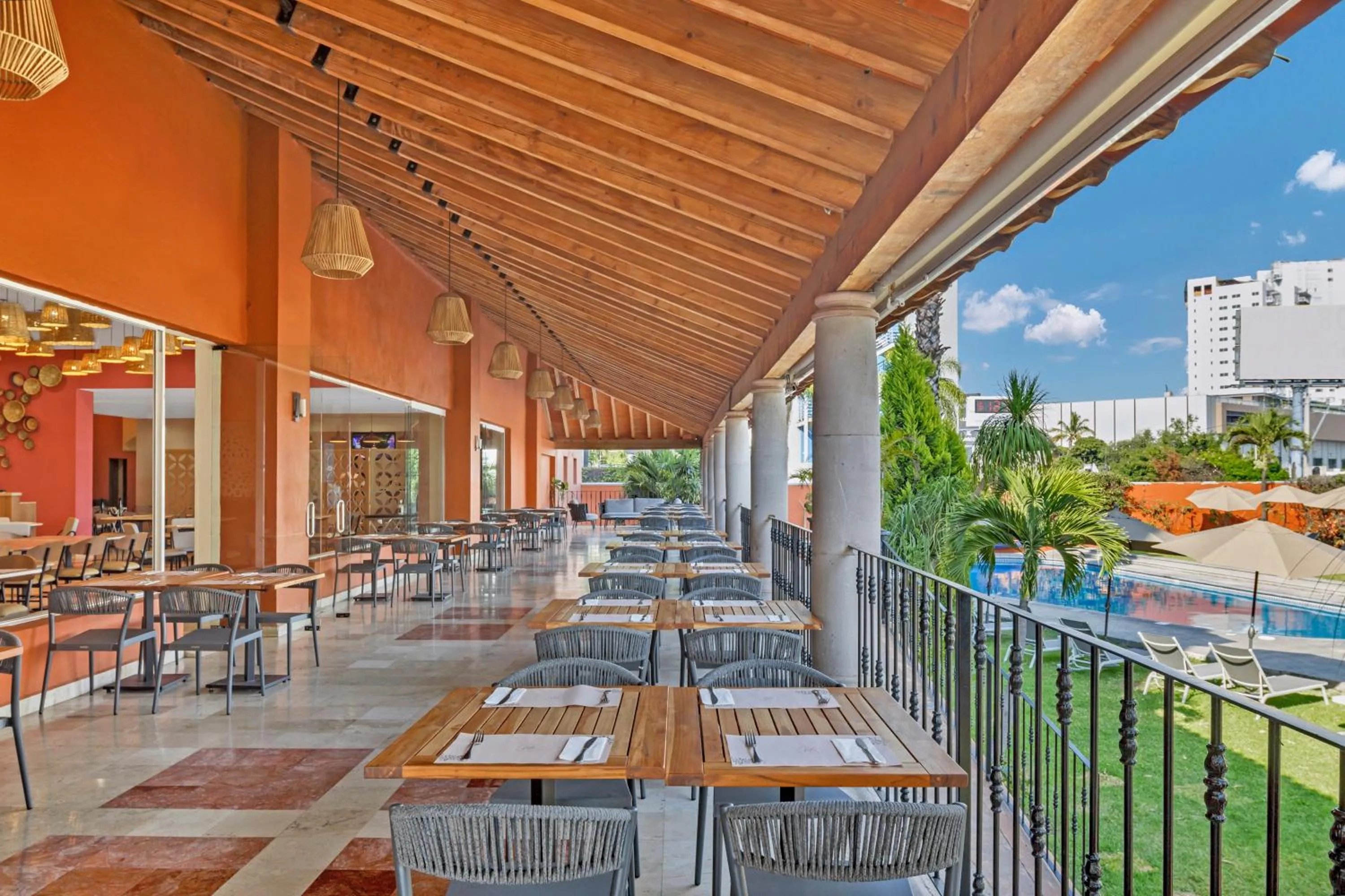 Restaurant/places to eat in Fiesta Inn Cuernavaca