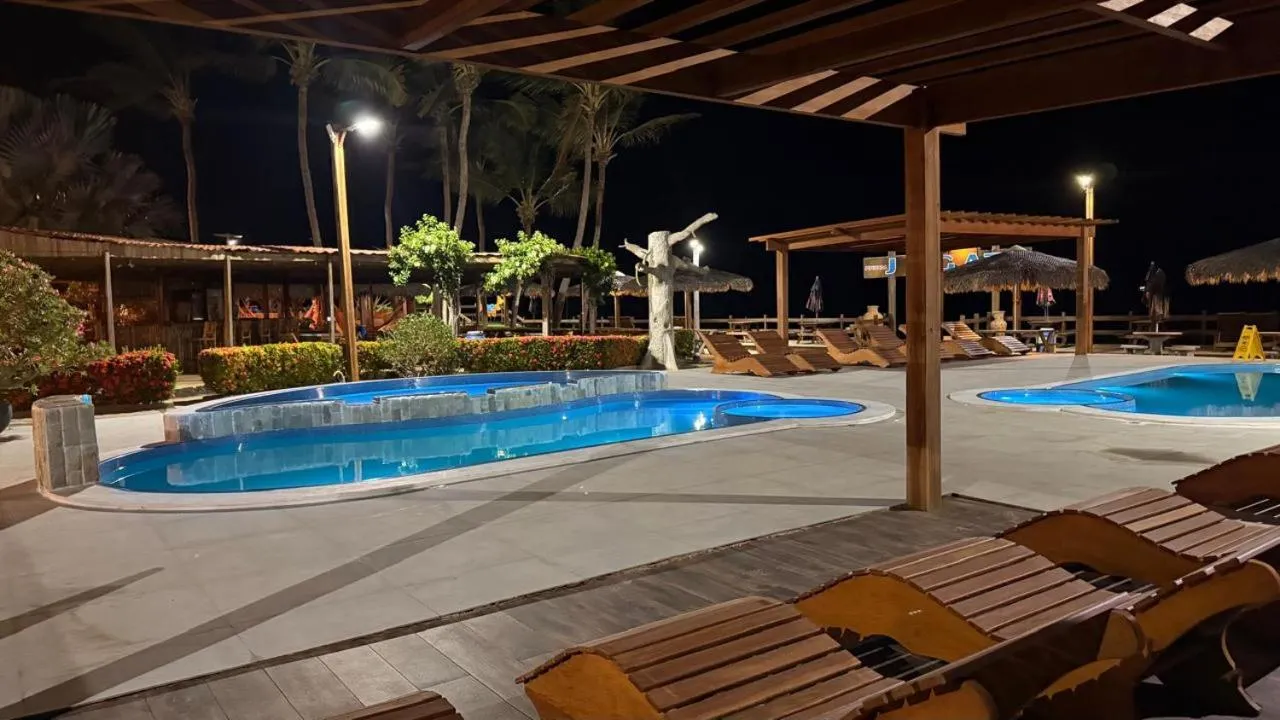 Swimming pool in Pousada Jagatá