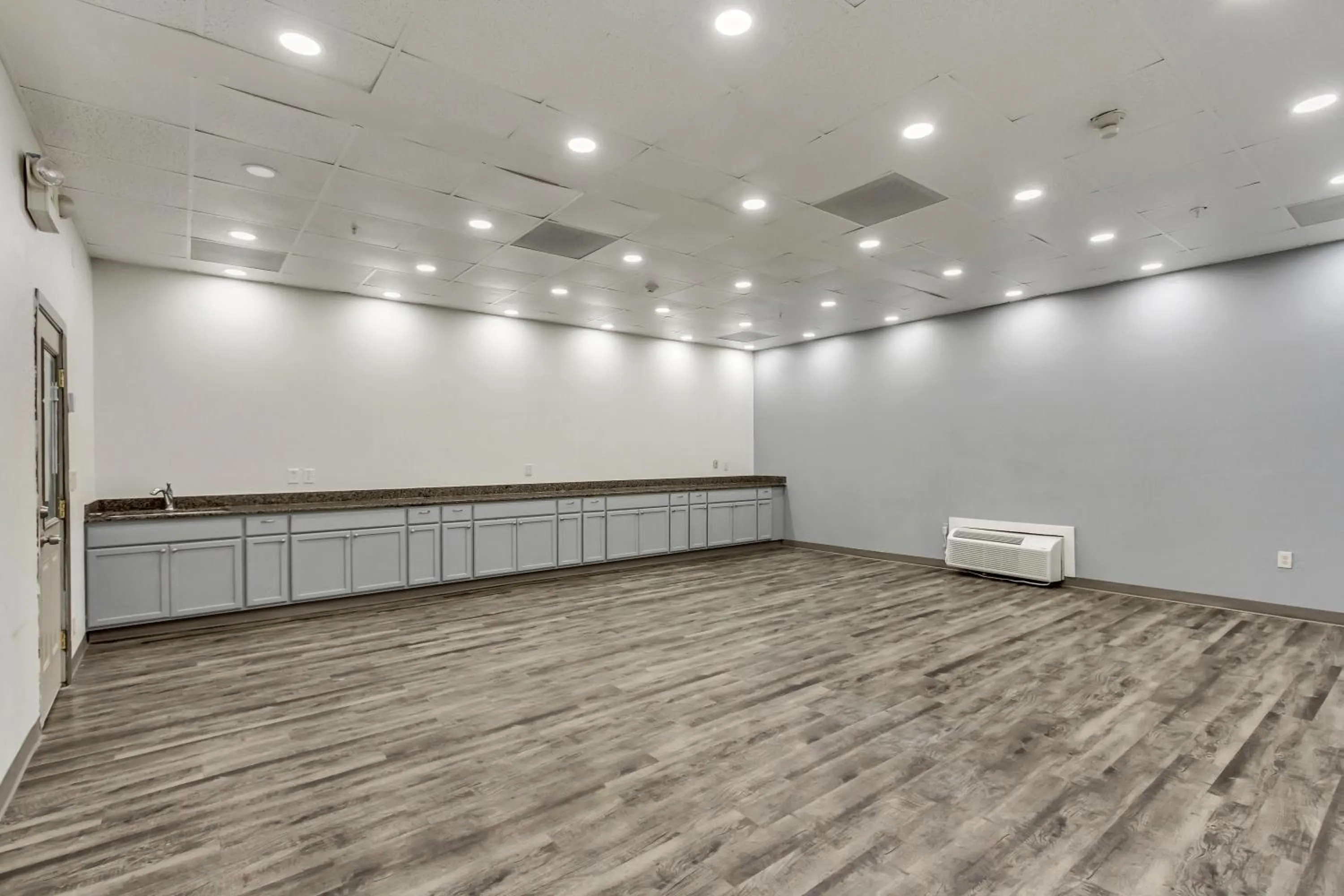 Meeting/conference room in Clarion Inn Salt Lake City Airport