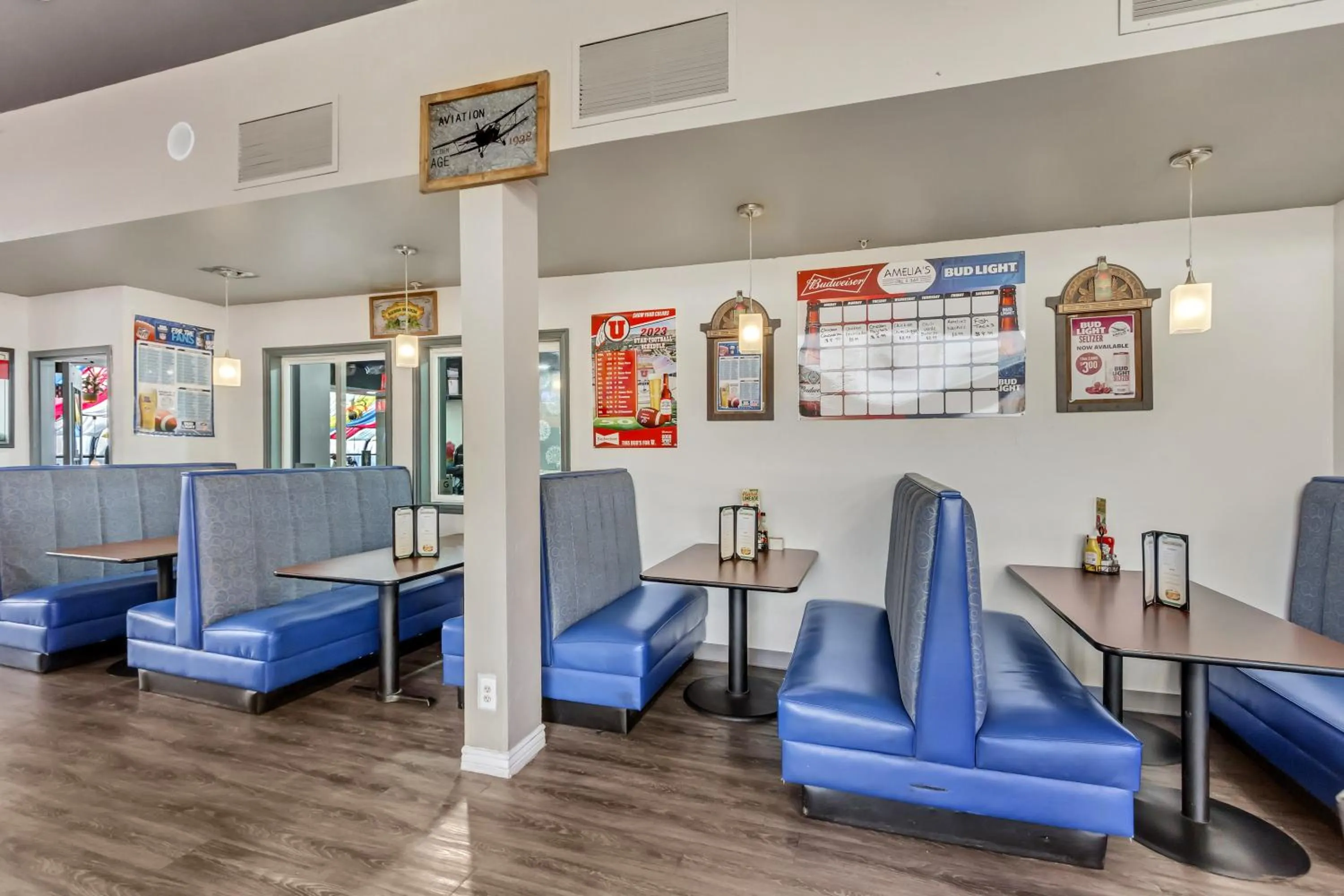 Restaurant/places to eat in Clarion Inn Salt Lake City Airport