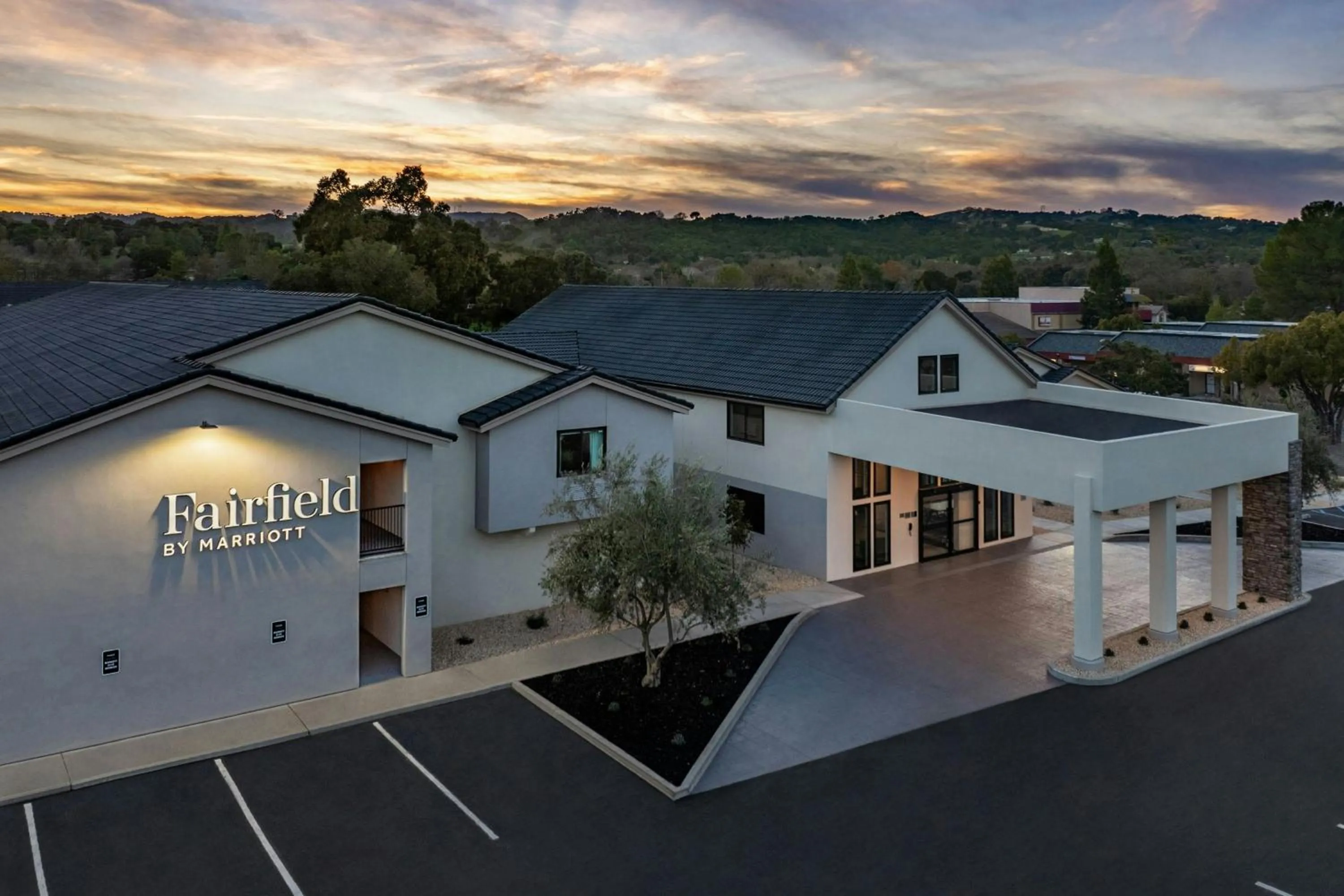 Property building in Fairfield by Marriott Inn & Suites Atascadero