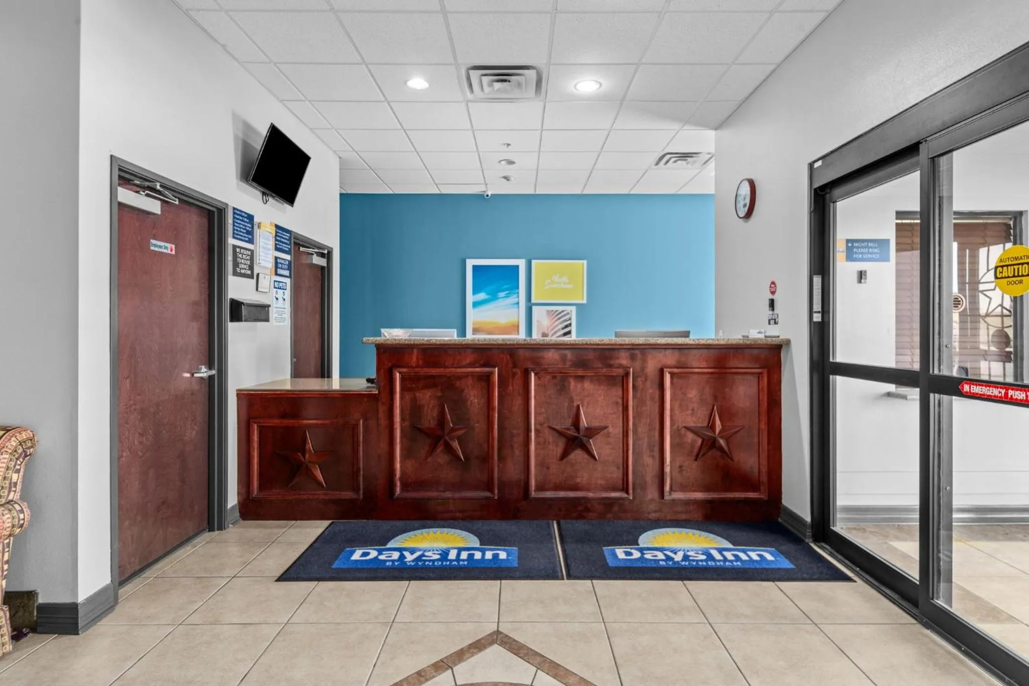 Lobby or reception in Days Inn by Wyndham Salado