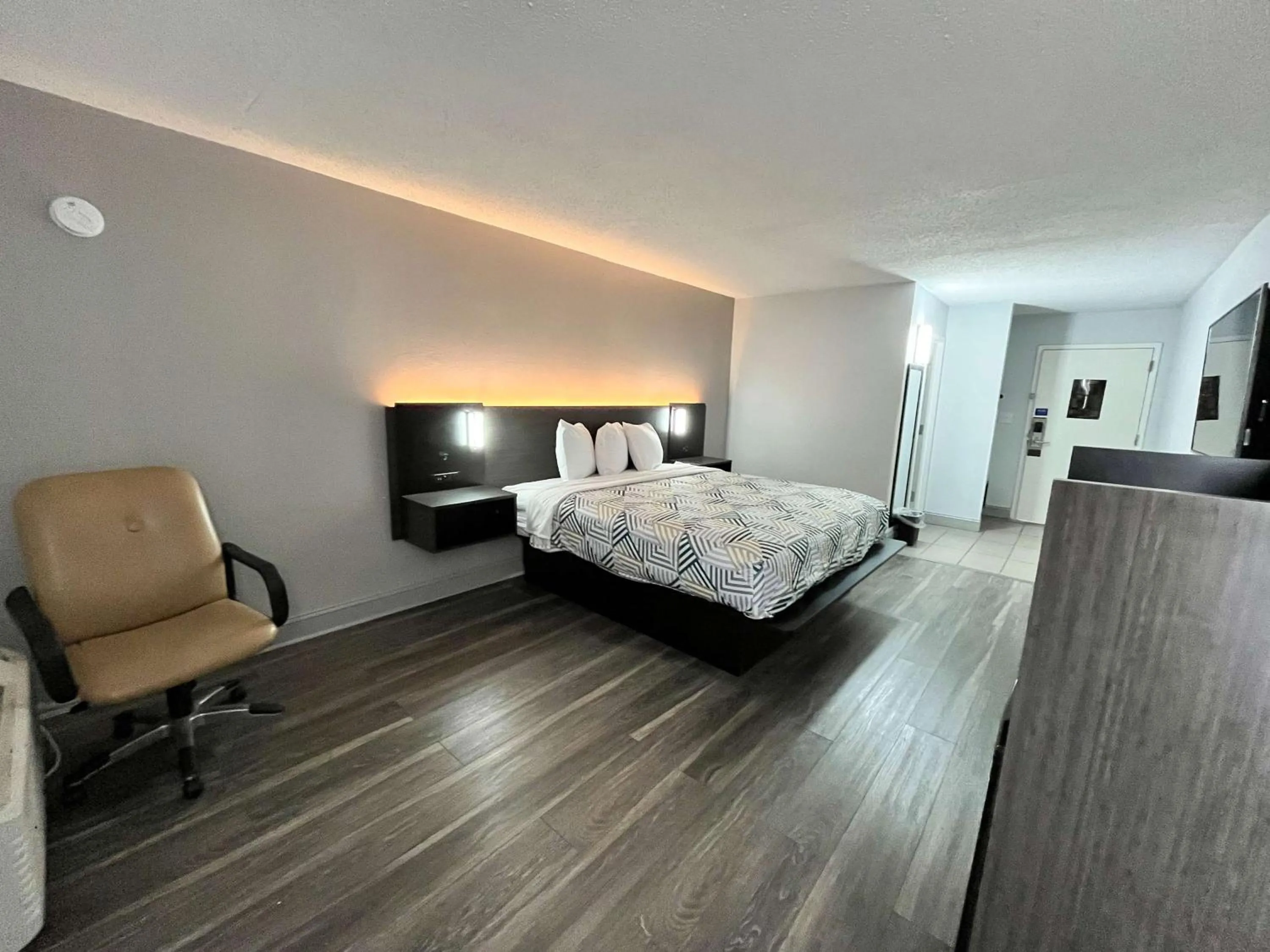 Bedroom, Bed in Motel 6 Rock Hill SC