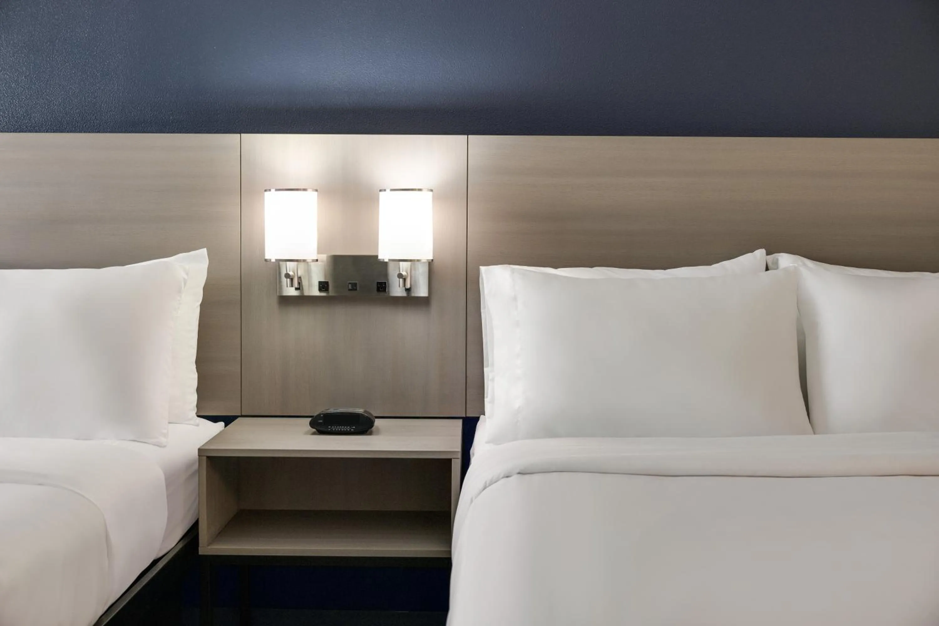 Bed in Quality Inn Lake Elsinore I-15