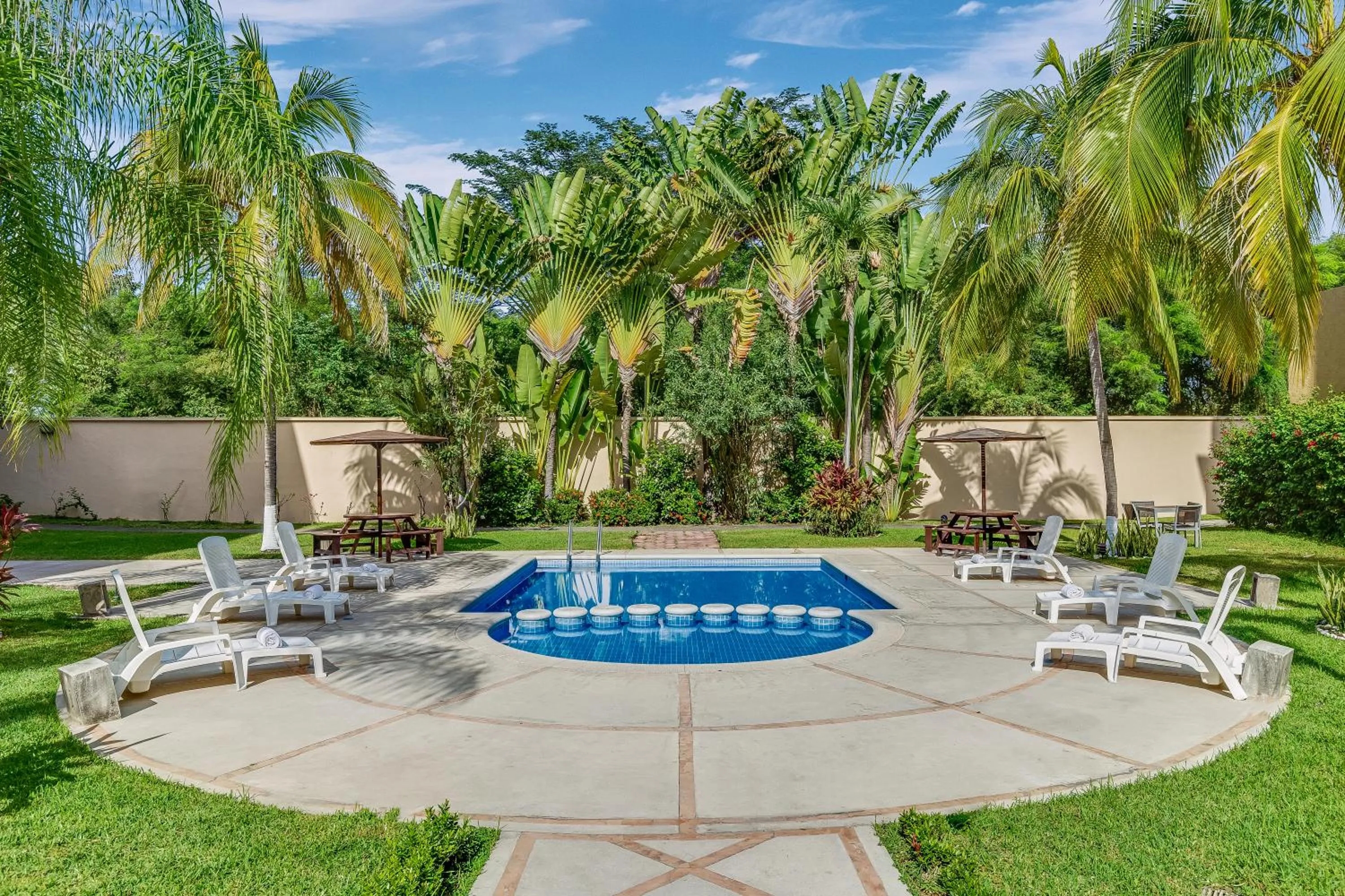 Pool view in Fiesta Inn Colima
