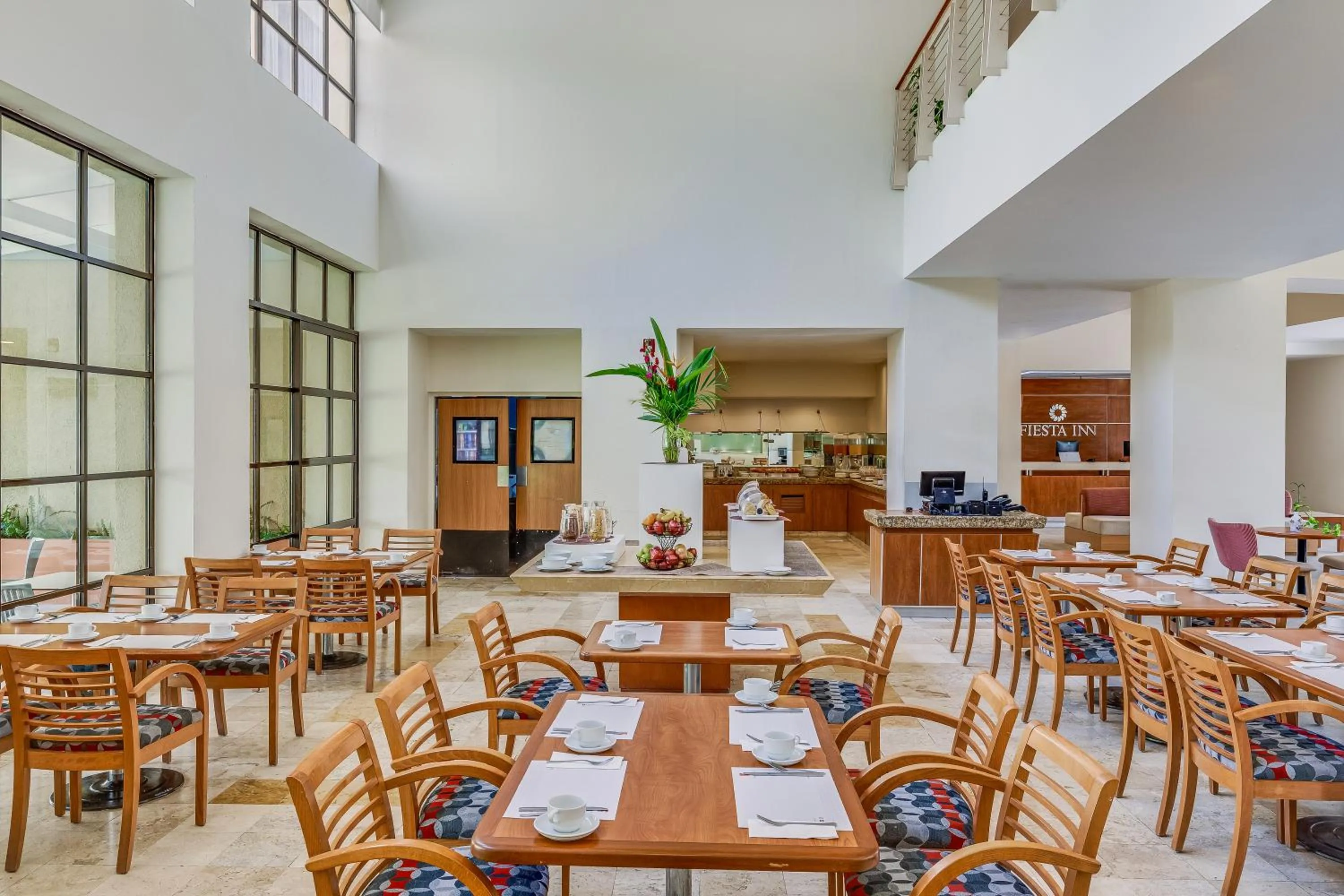 Restaurant/places to eat in Fiesta Inn Colima