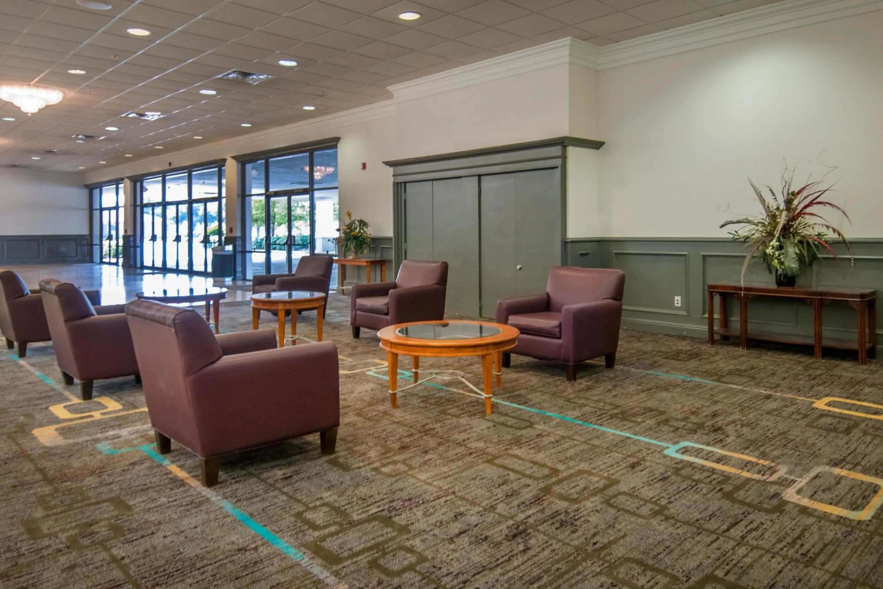 Lobby or reception in Avalon Hotel & Suites Alexandria