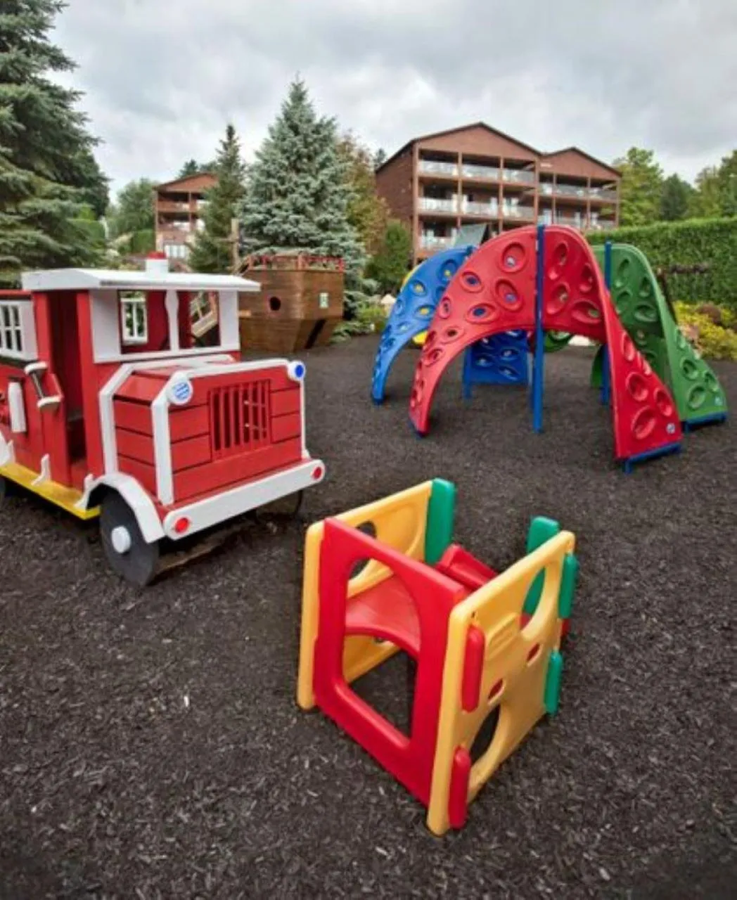Children play ground in The Lodges at Cresthaven