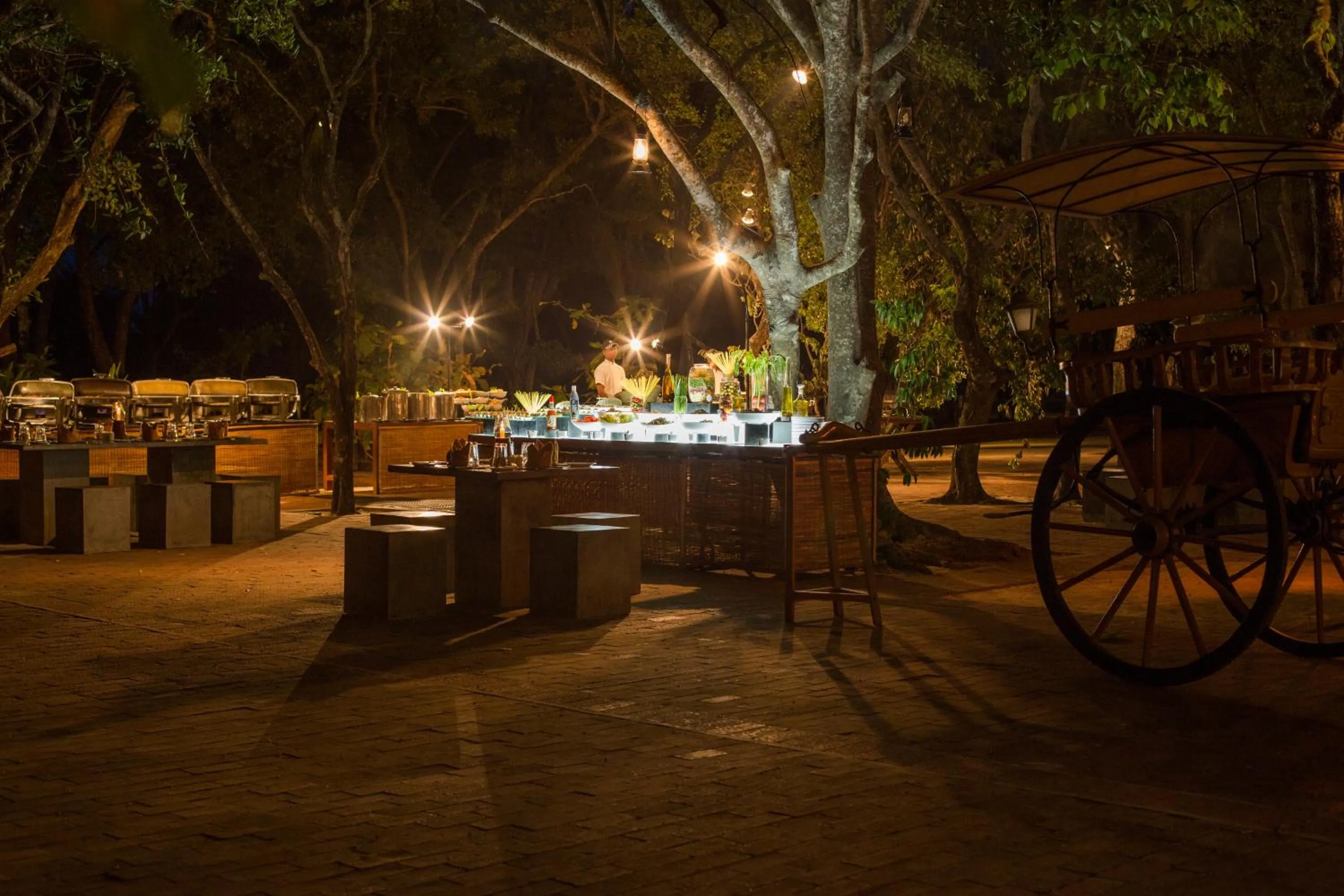 Restaurant/places to eat in Nilaveli Beach Hotel