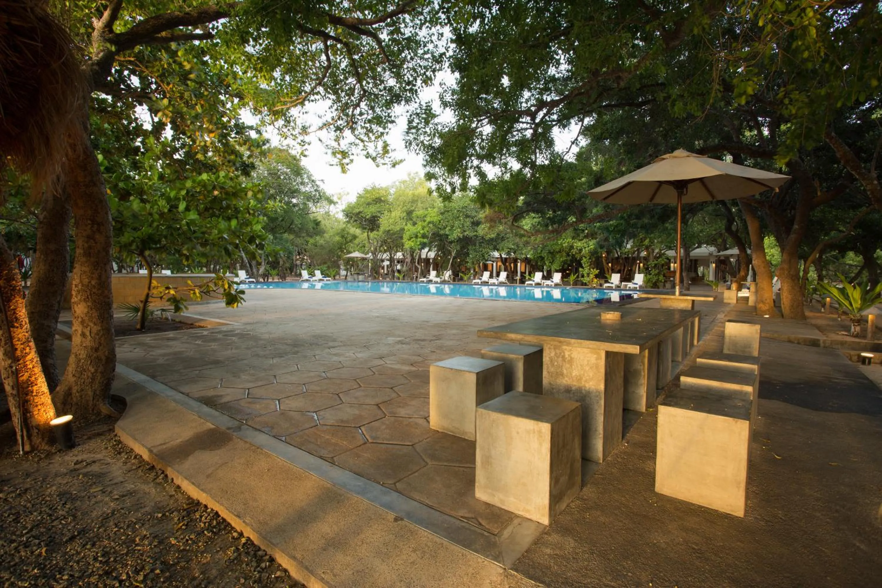Swimming pool in Nilaveli Beach Hotel