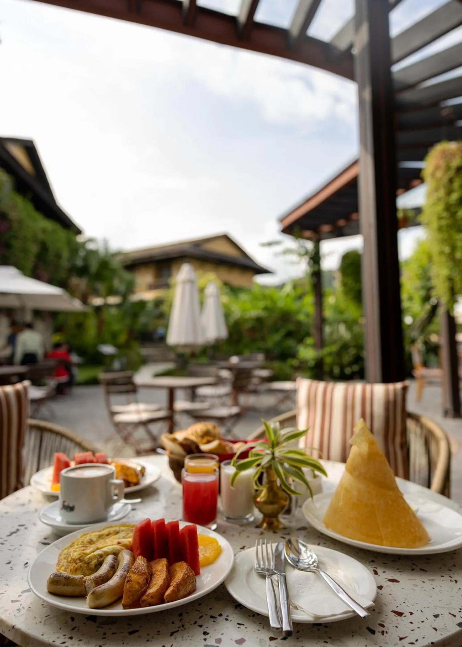 Restaurant/places to eat in Temple Tree Resort & Spa, Pokhara