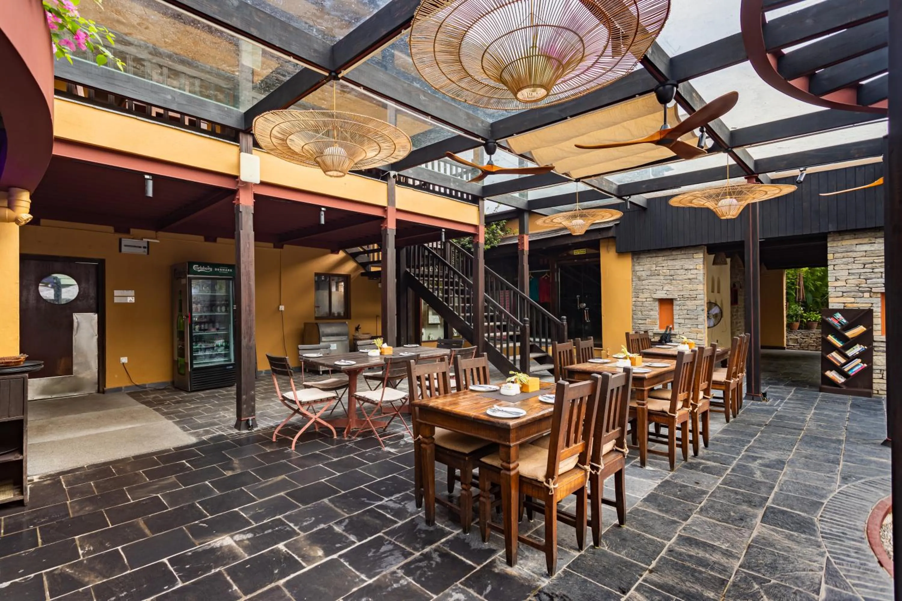 Restaurant/places to eat in Temple Tree Resort & Spa, Pokhara