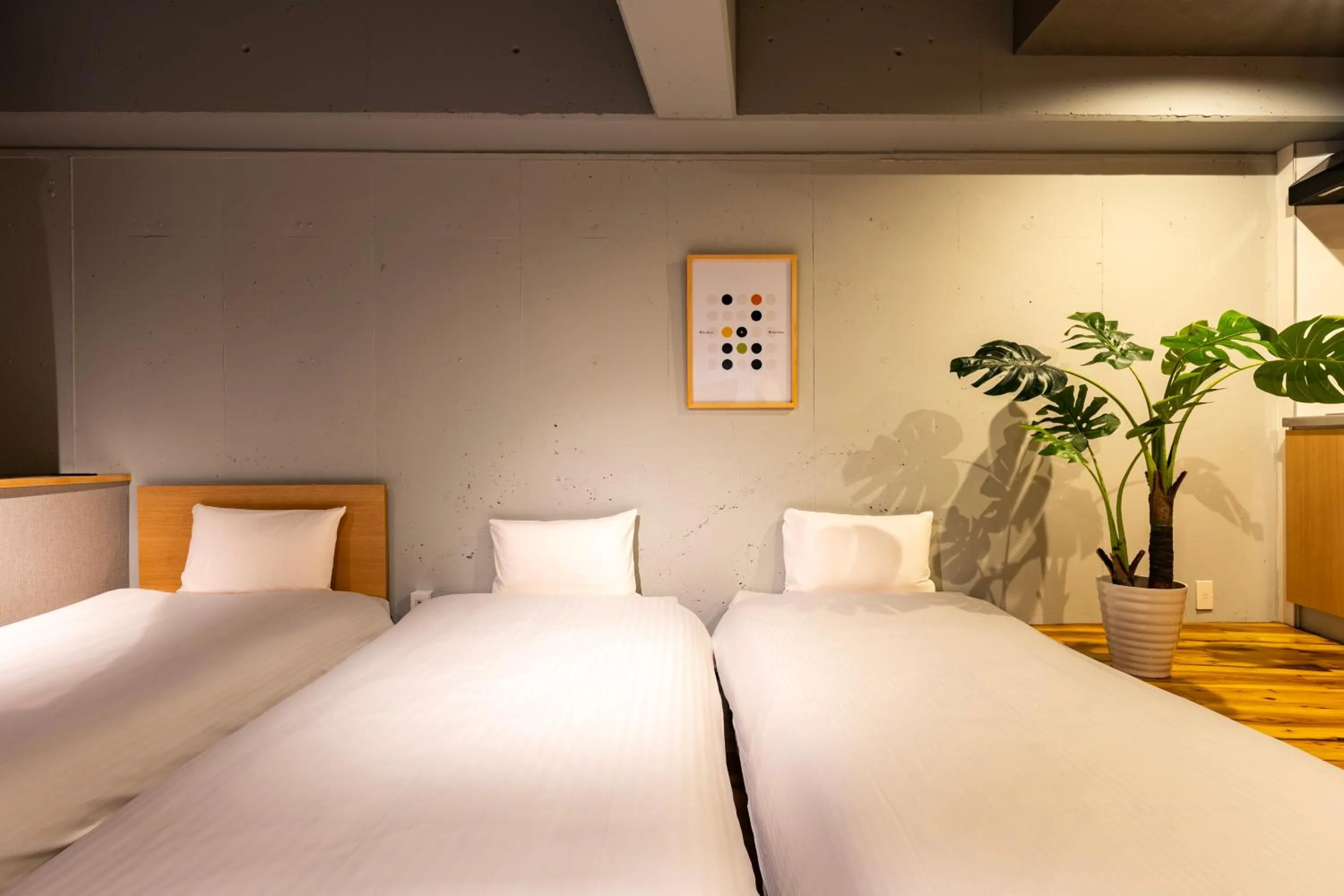 Bed in e-stay namba