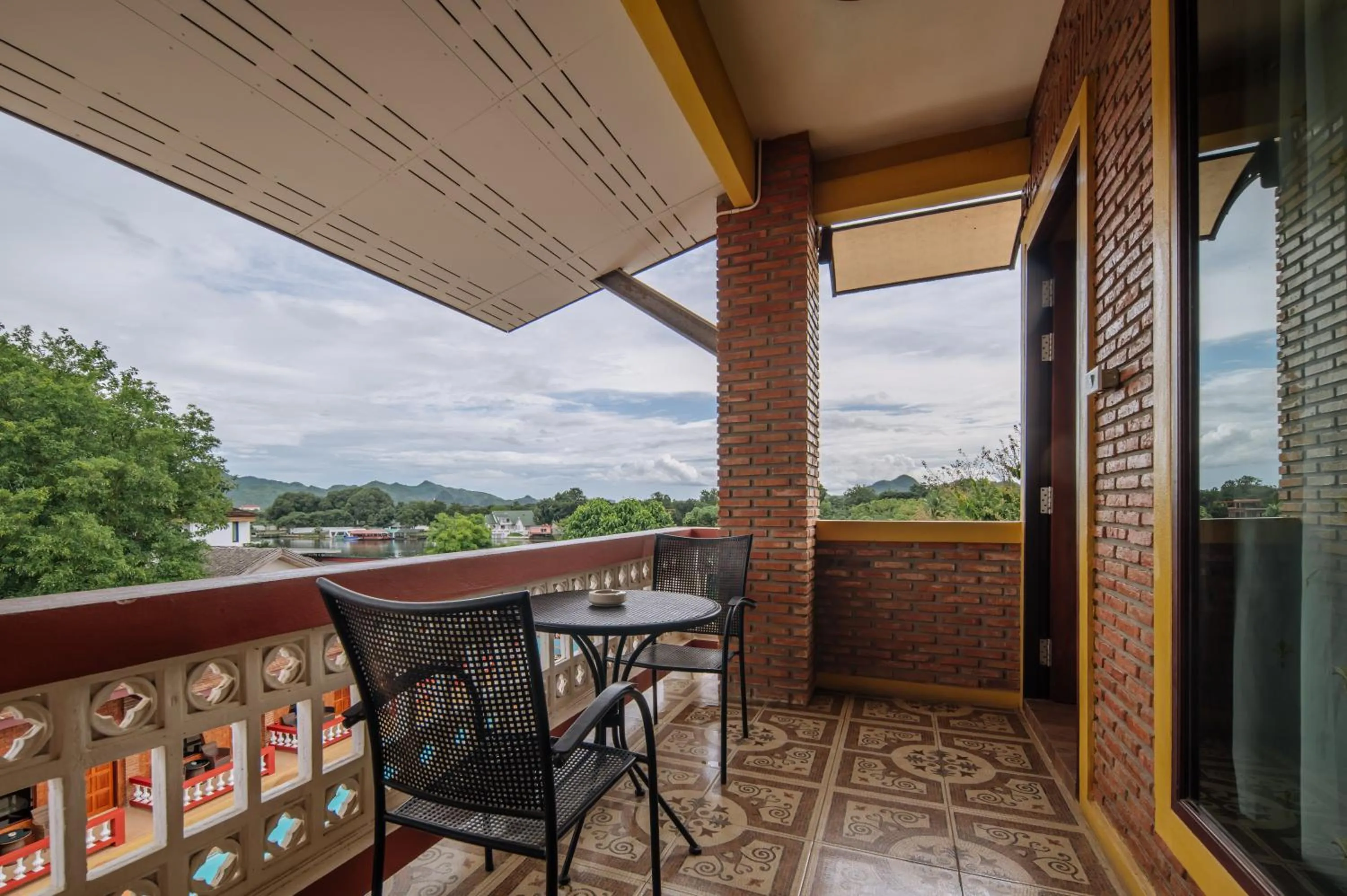 Property building in Pongphen Guesthouse - SHA Plus Certified