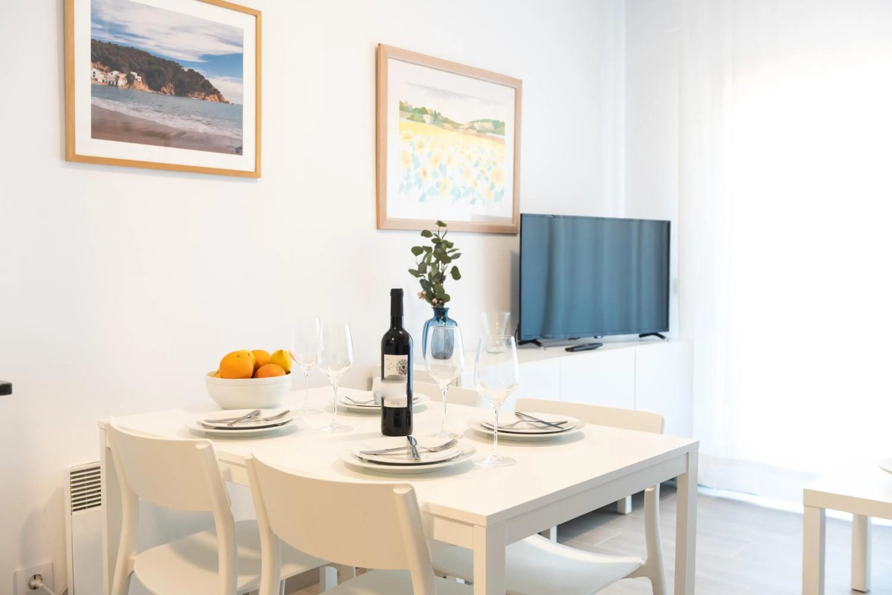 Dining area in Apartamentos Marblau