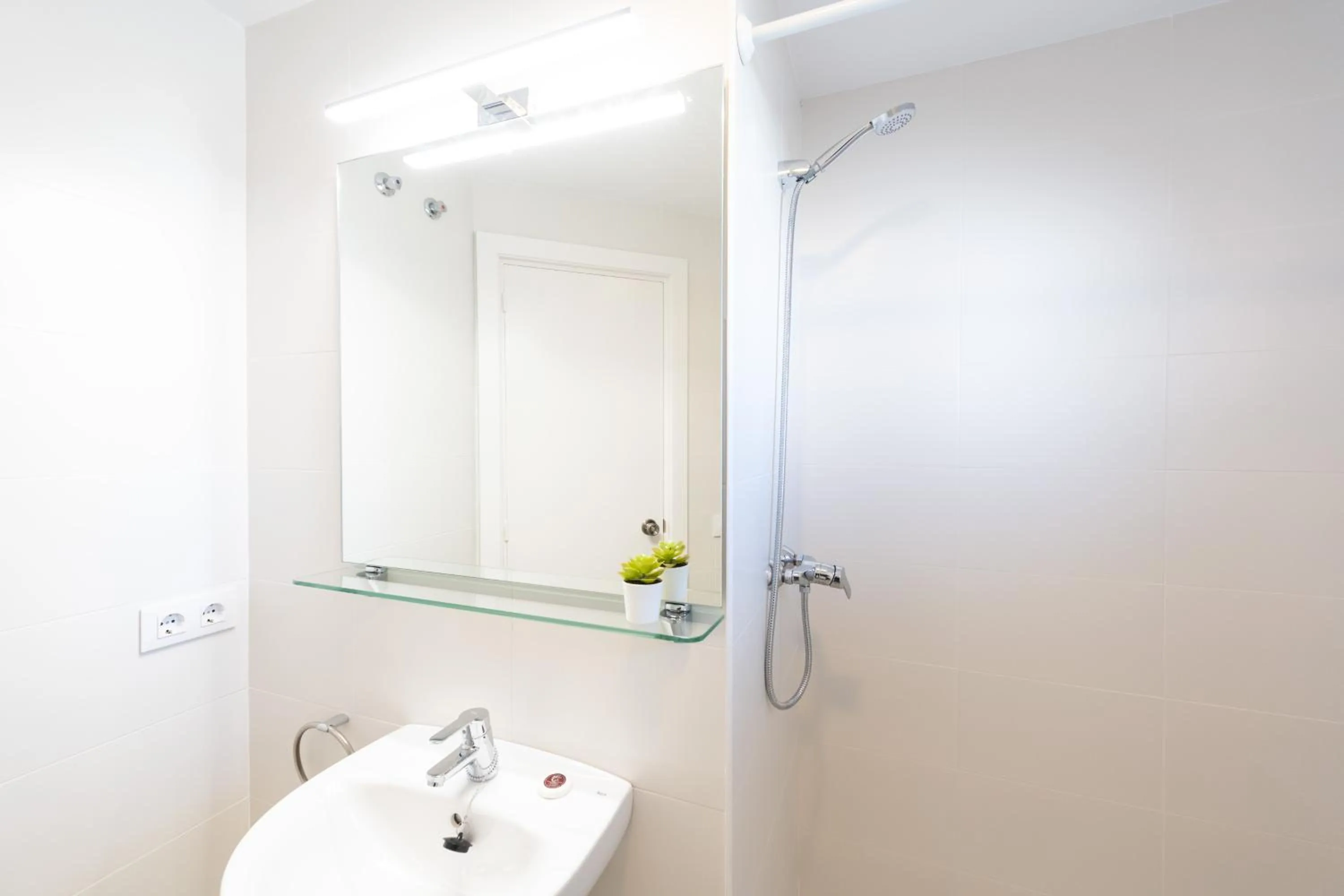 Bathroom in Apartamentos Marblau