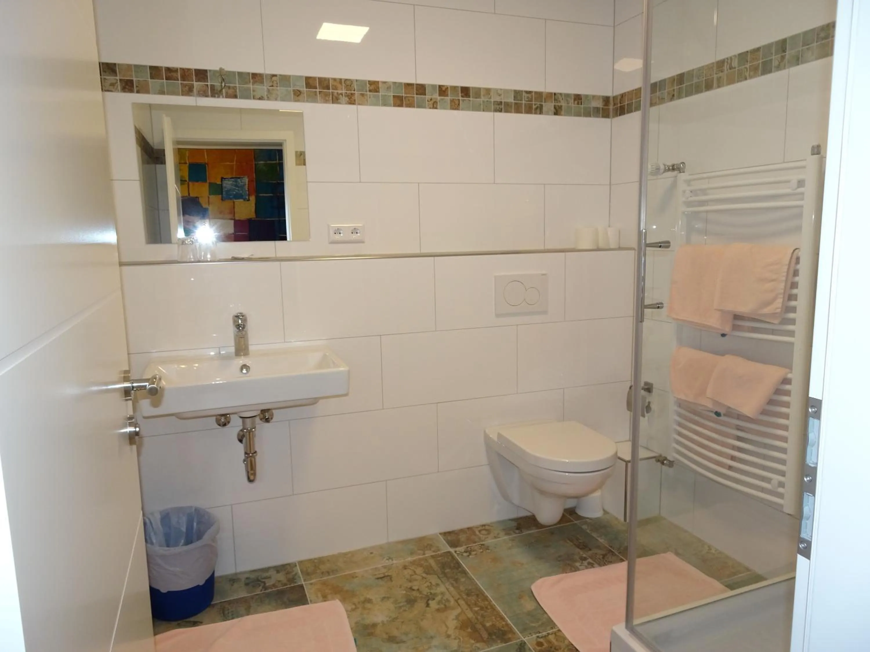 Bathroom in Hotel & Weinstube Restaurant Filling