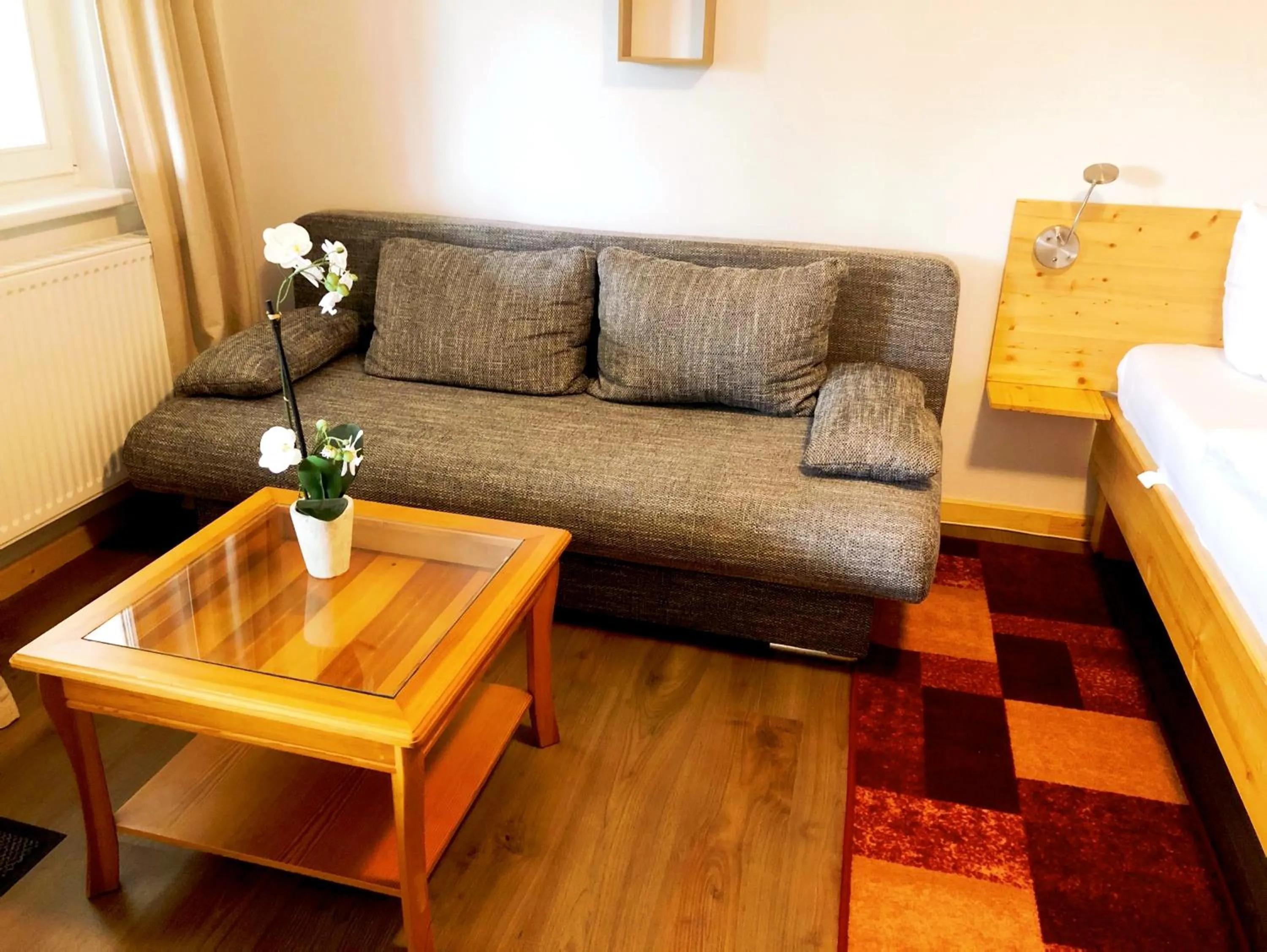 Photo of the whole room, Bed in Landhotel Cafe Prälank