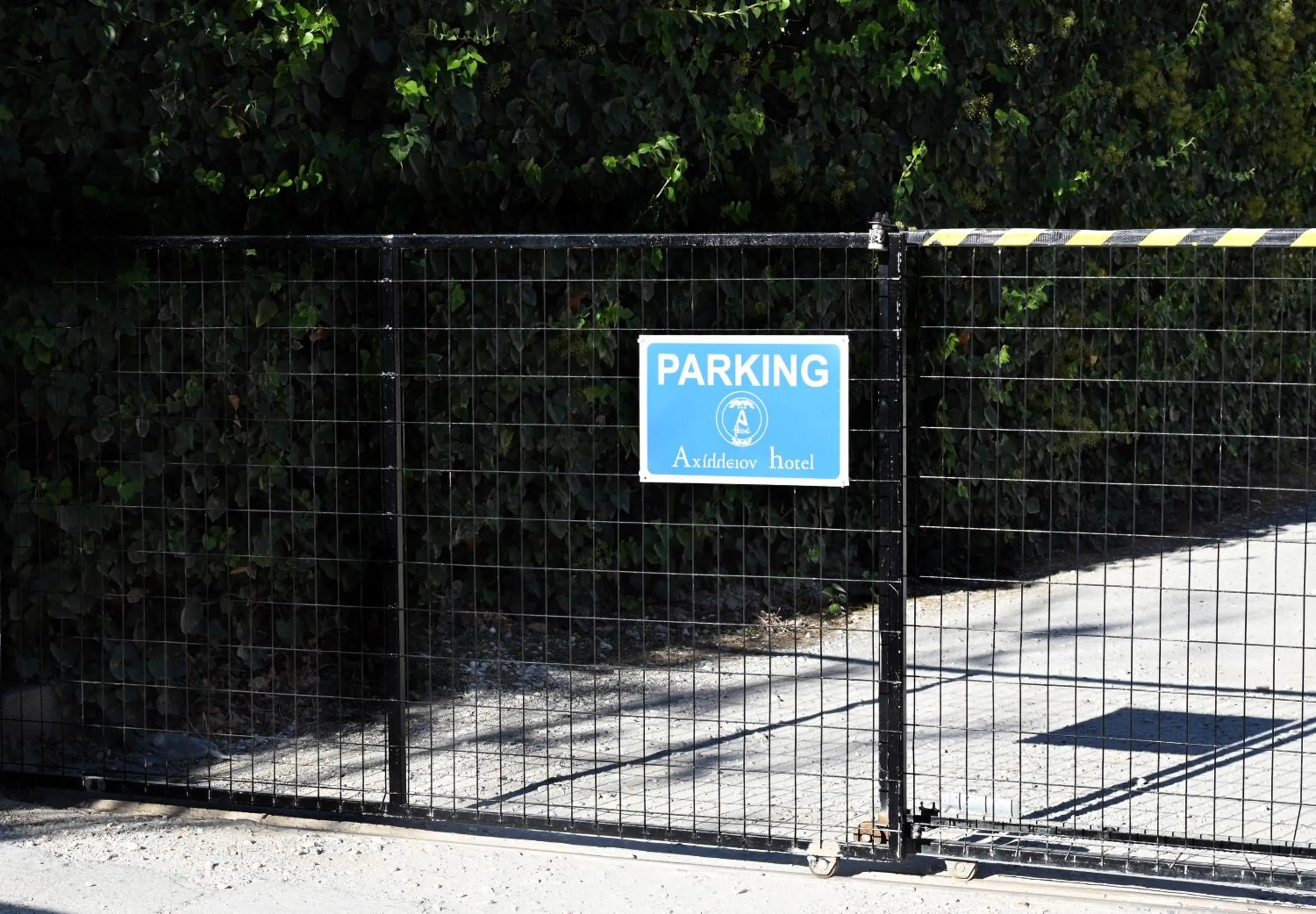 Parking in Hotel Achillion